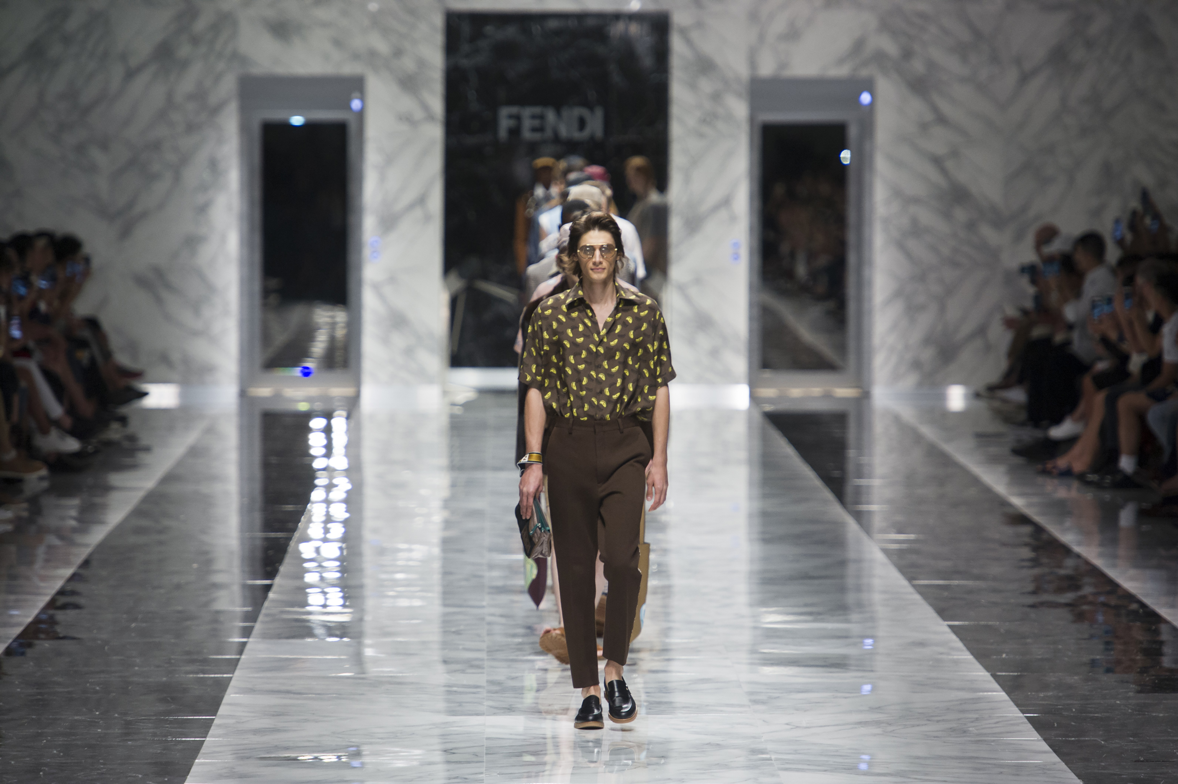 Fendi m RS18 5859