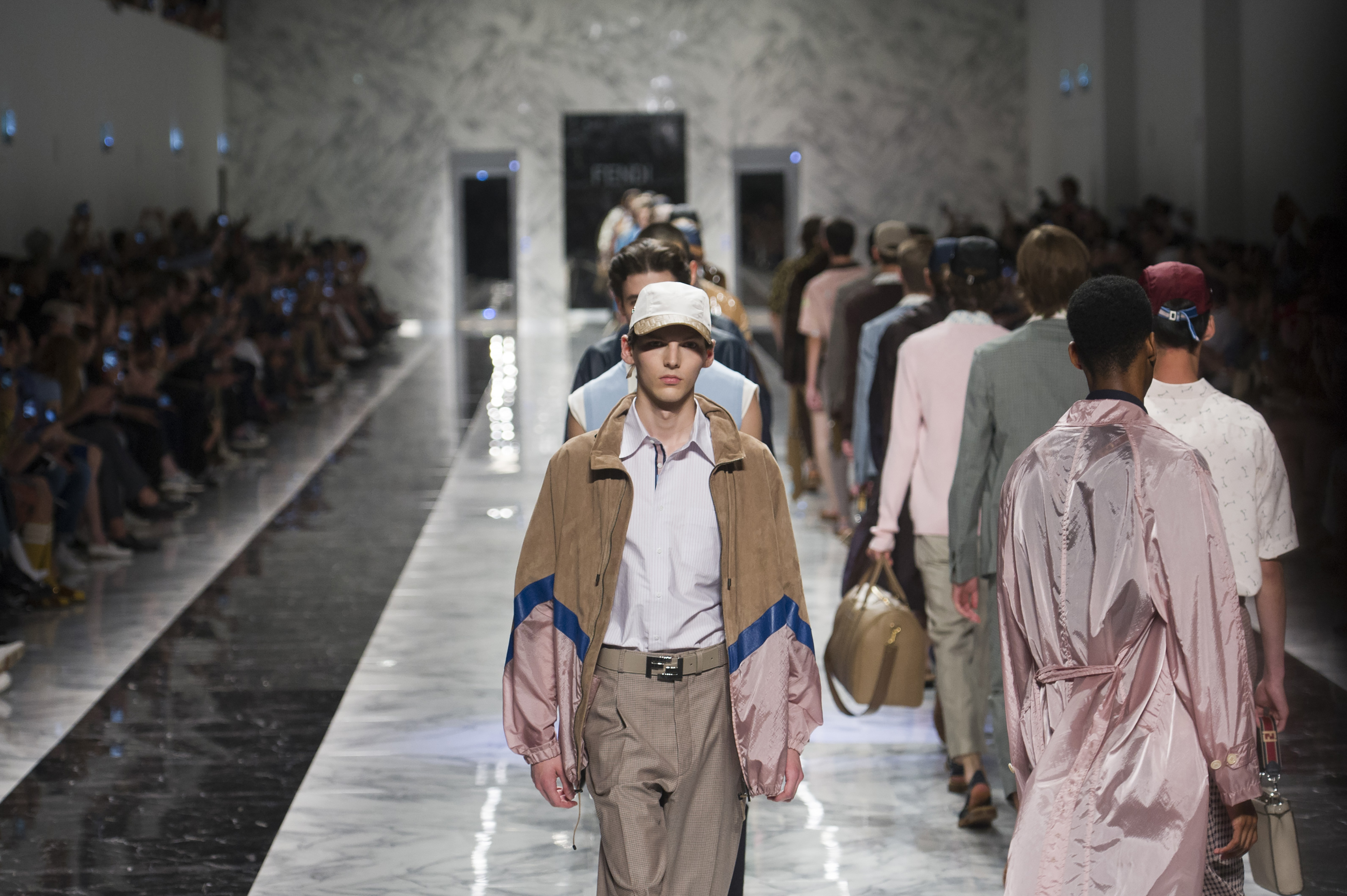 Fendi m RS18 5877