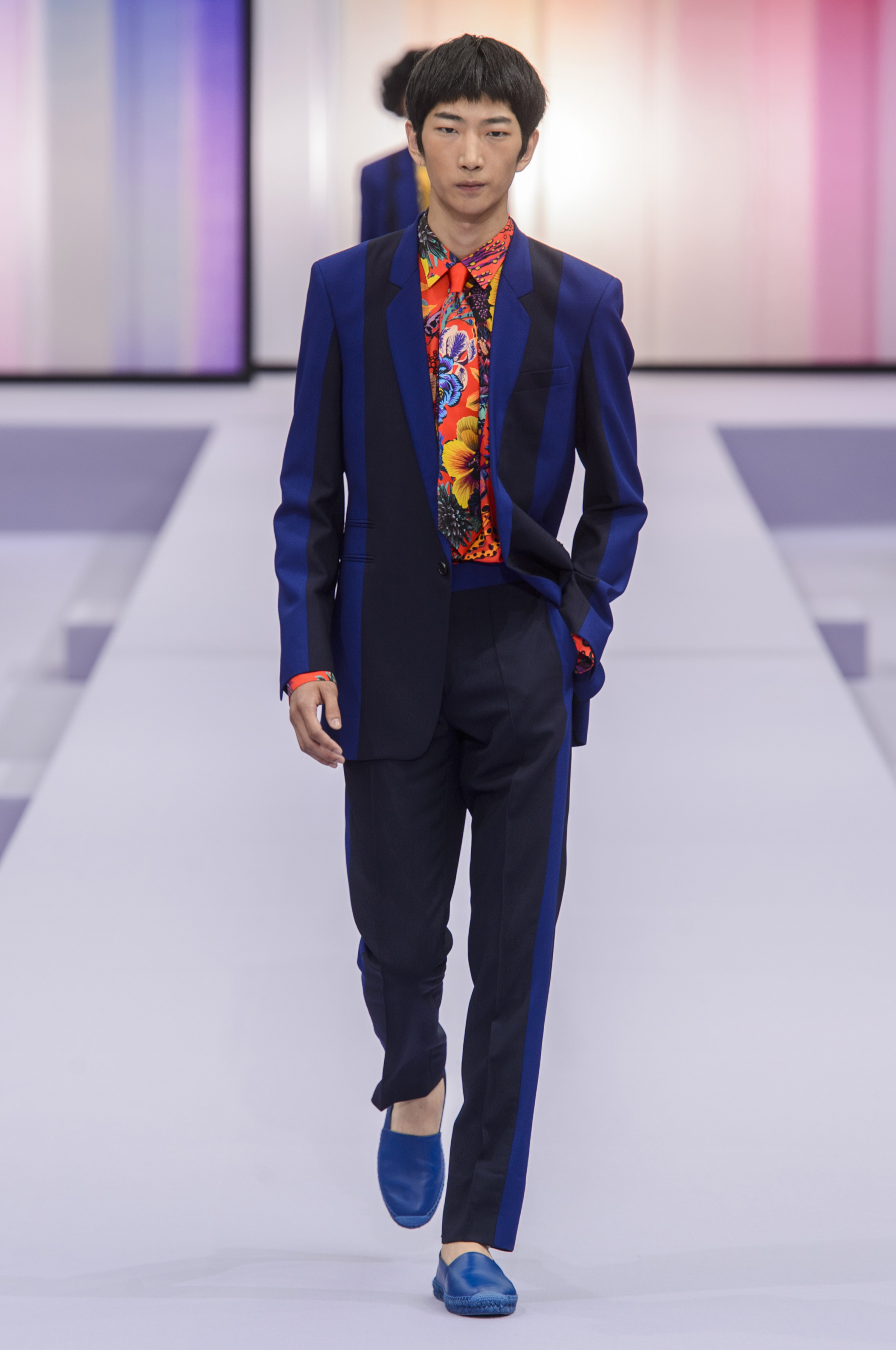 dress - Smith paul mens spring runway video Looks - Smith paul mens spring runway video