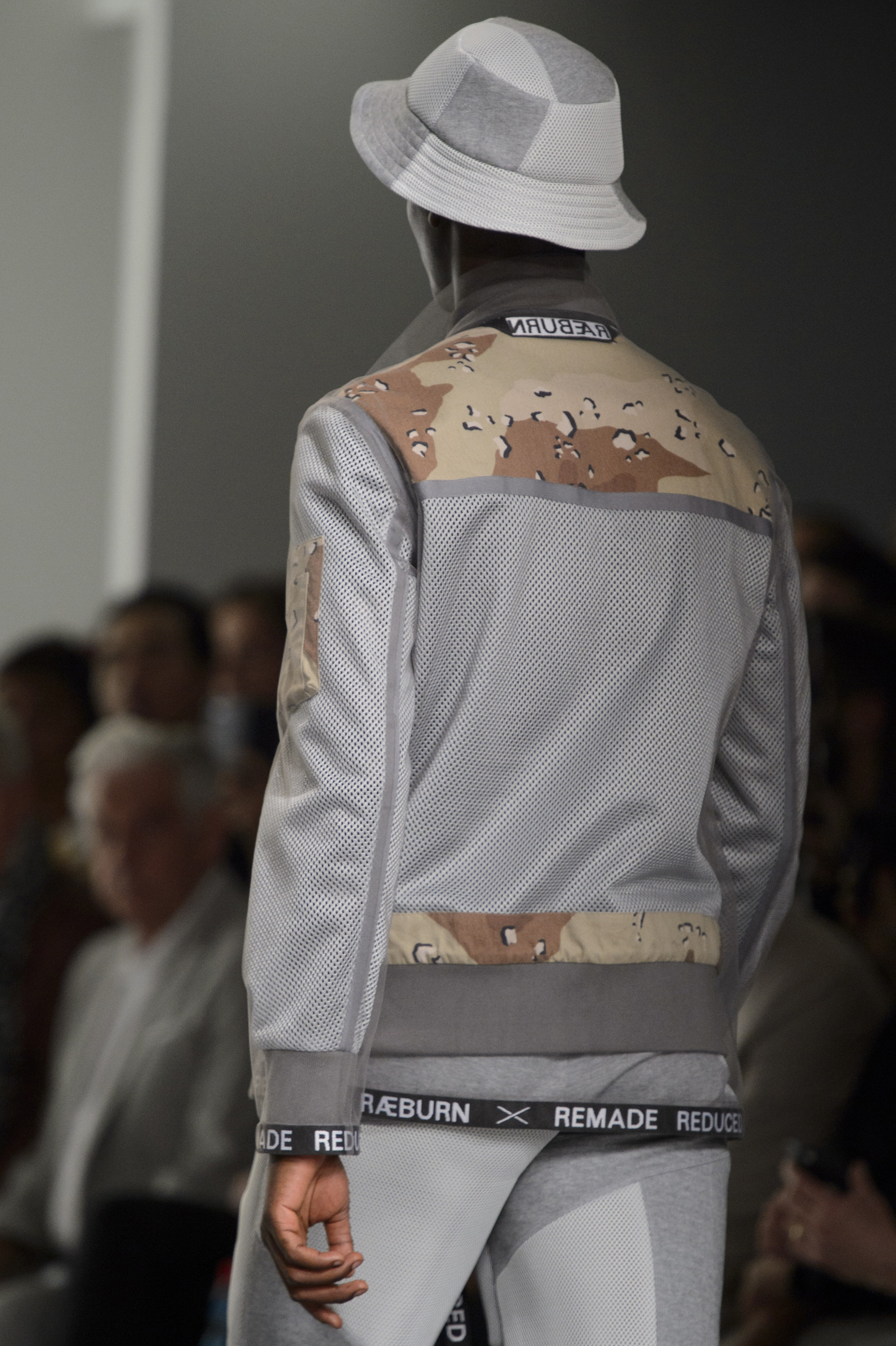 Christopher raeburn mens spring 2017 runway Christopher raeburn mens spring 2017 runway