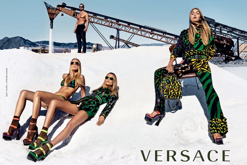 versace-spring-2016-ad-campaign-the-impression-01