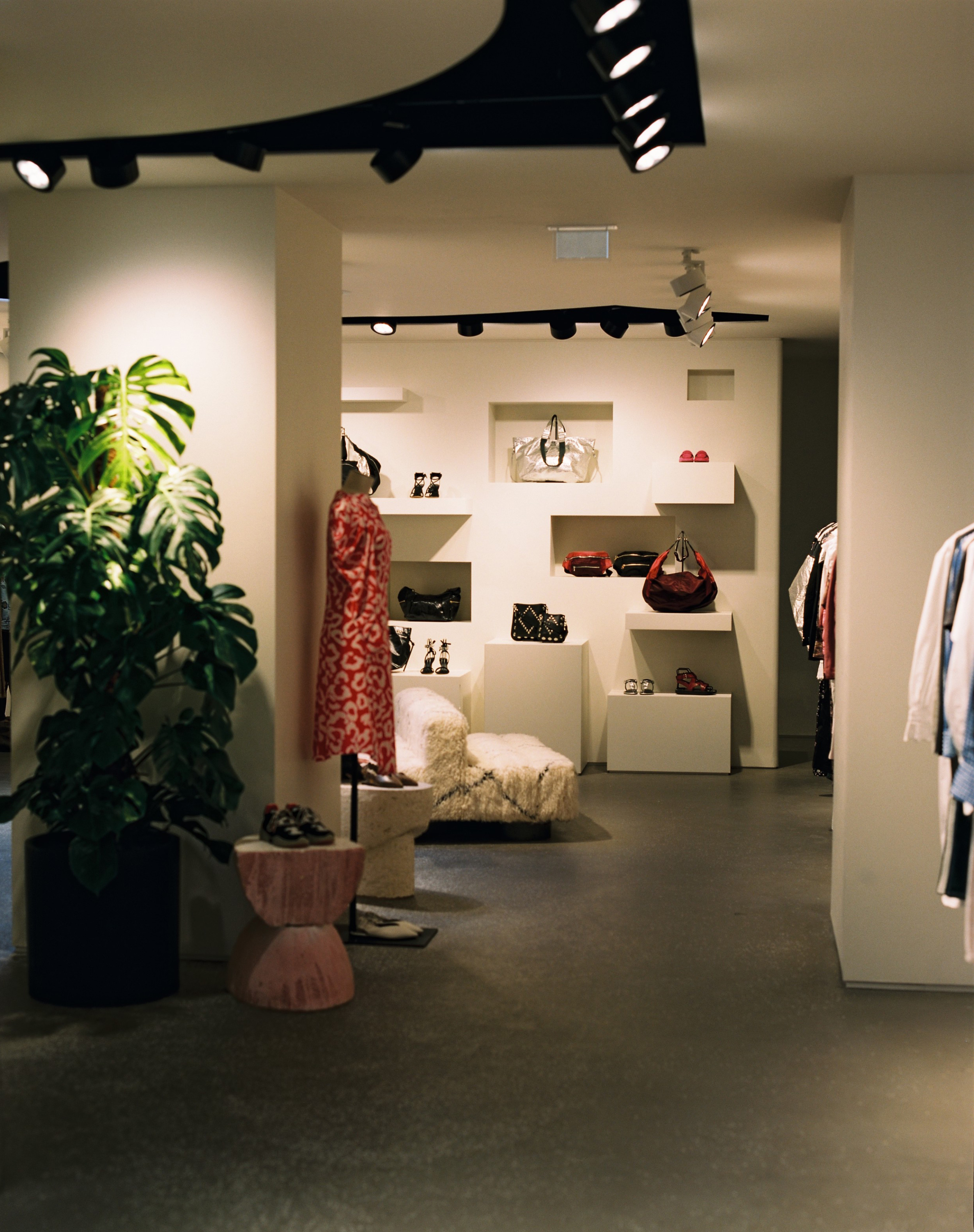 Isabel Marant Rue Saint-Honoré Store France - The