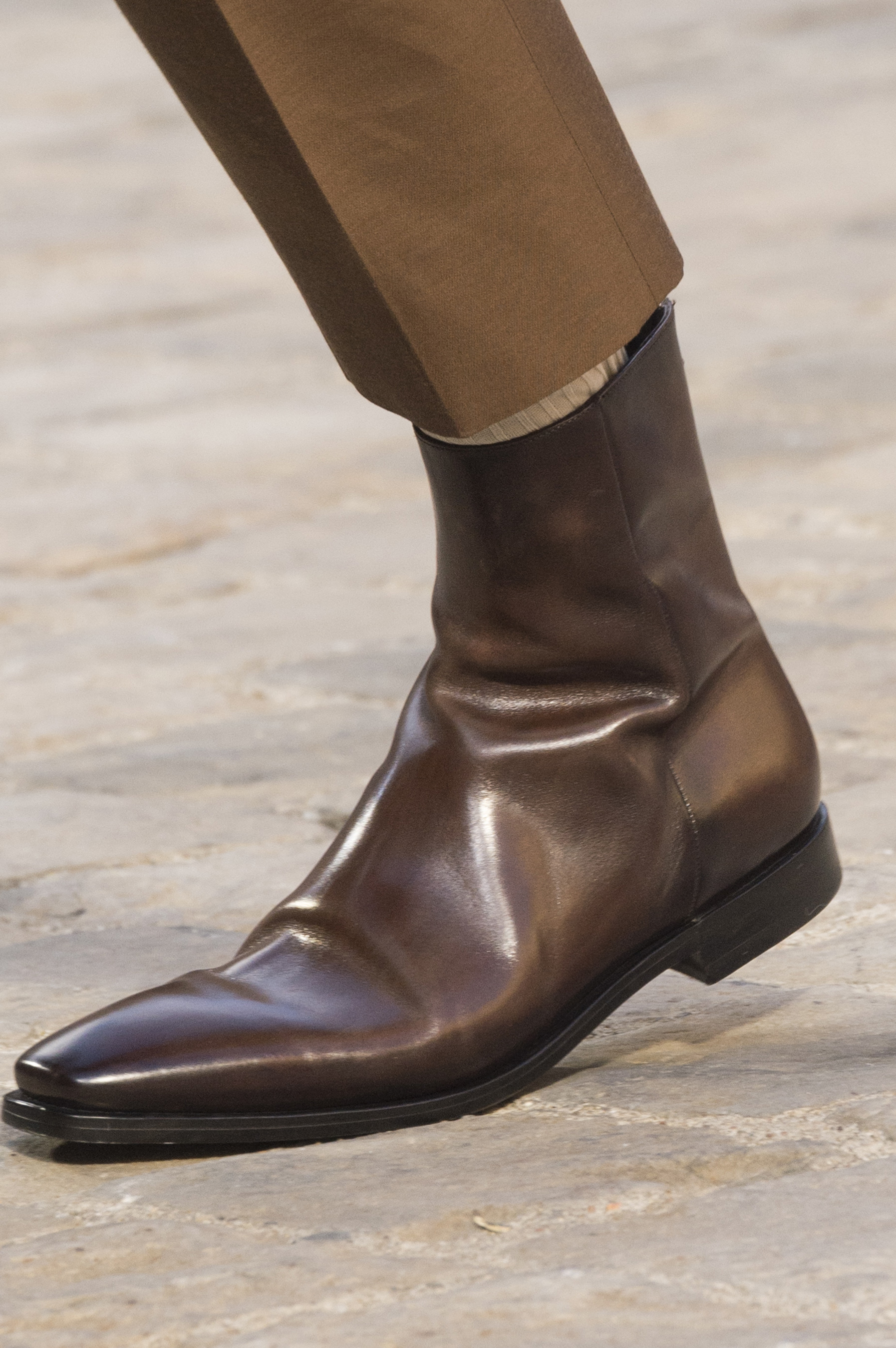 Berluti Spring 2018 Men's Fashion Show Details - The Impression