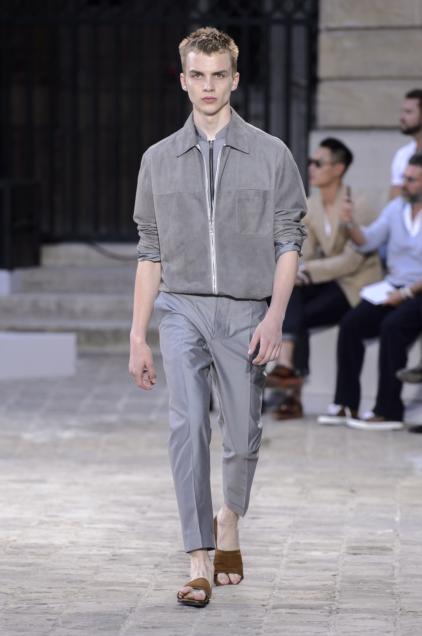 Berluti Spring 2018 Men's Fashion Show - The Impression