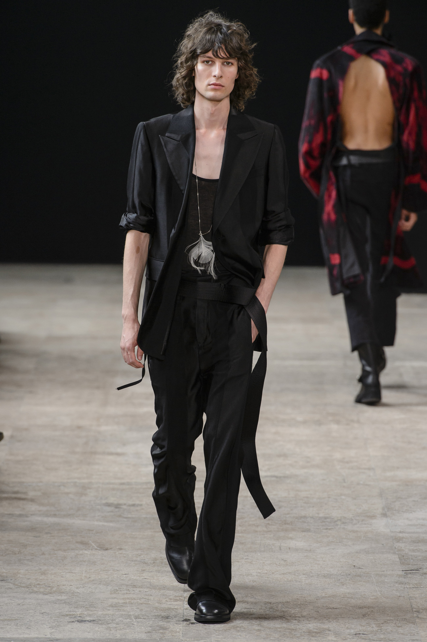 Ann Demeulemeester Spring 2018 Men's Fashion Show - The Impression