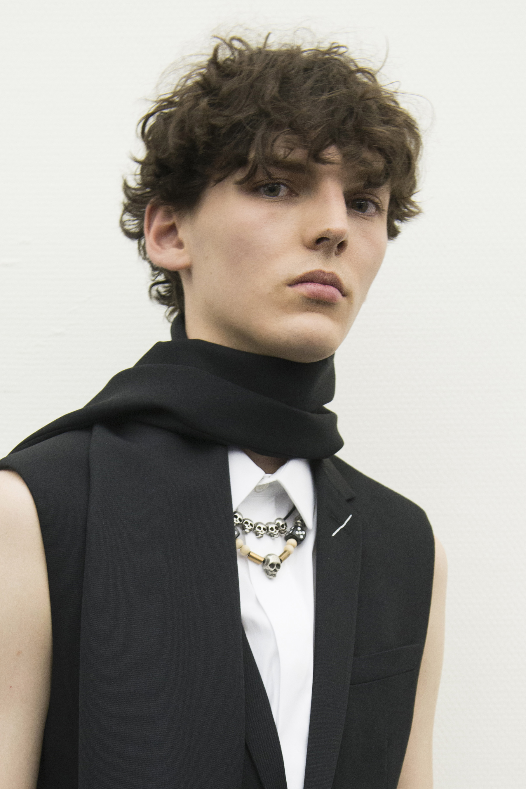 Dior Homme Spring 2018 Men's Fashion Show Backstage - The Impression