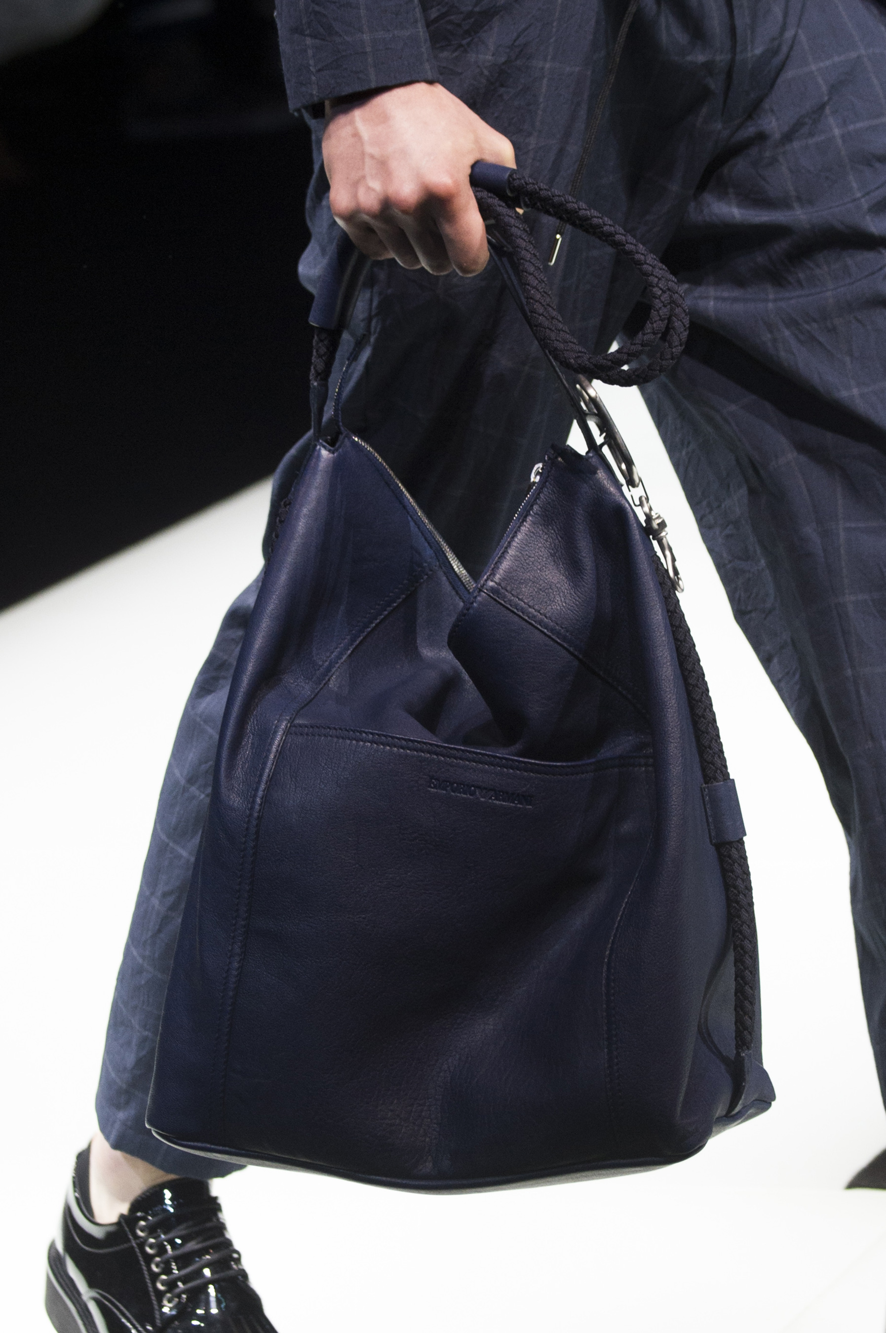 Emporio Armani Spring 2018 Men's Fashion Show Details - The Impression