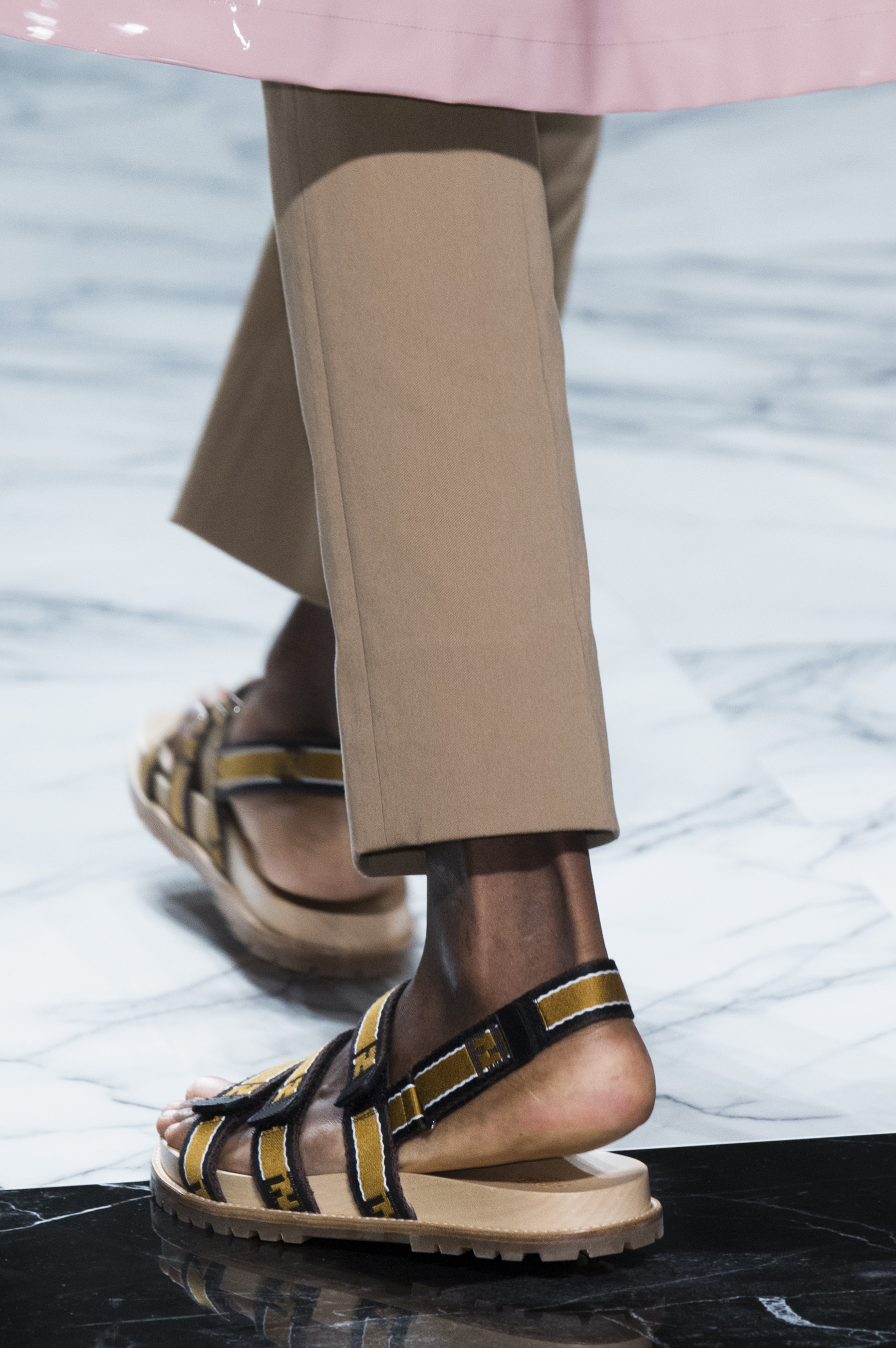 Fendi Spring 2018 Men's Fashion Show Details - The Impression