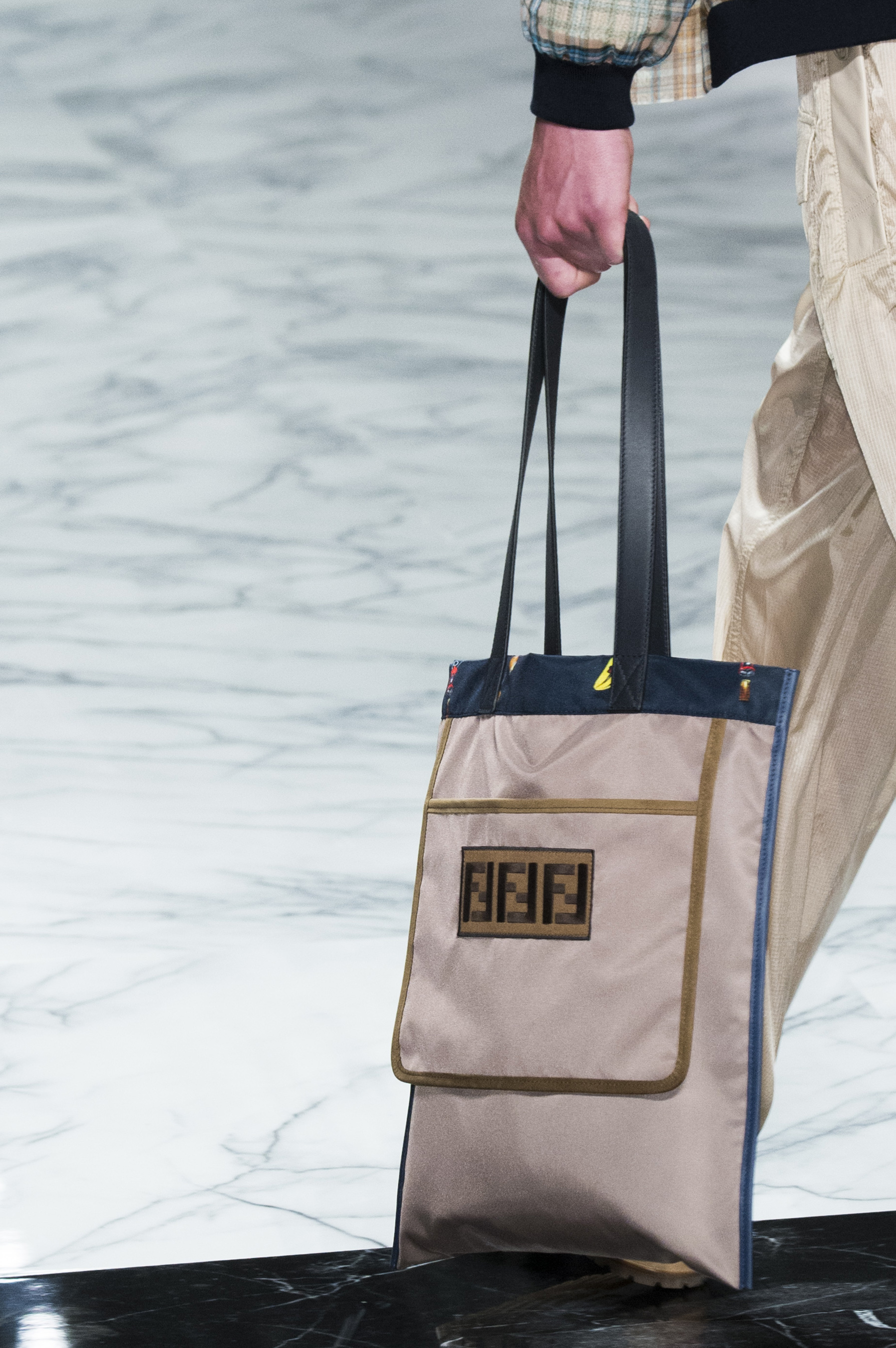 Fendi Spring 2018 Men's Fashion Show Details - The Impression