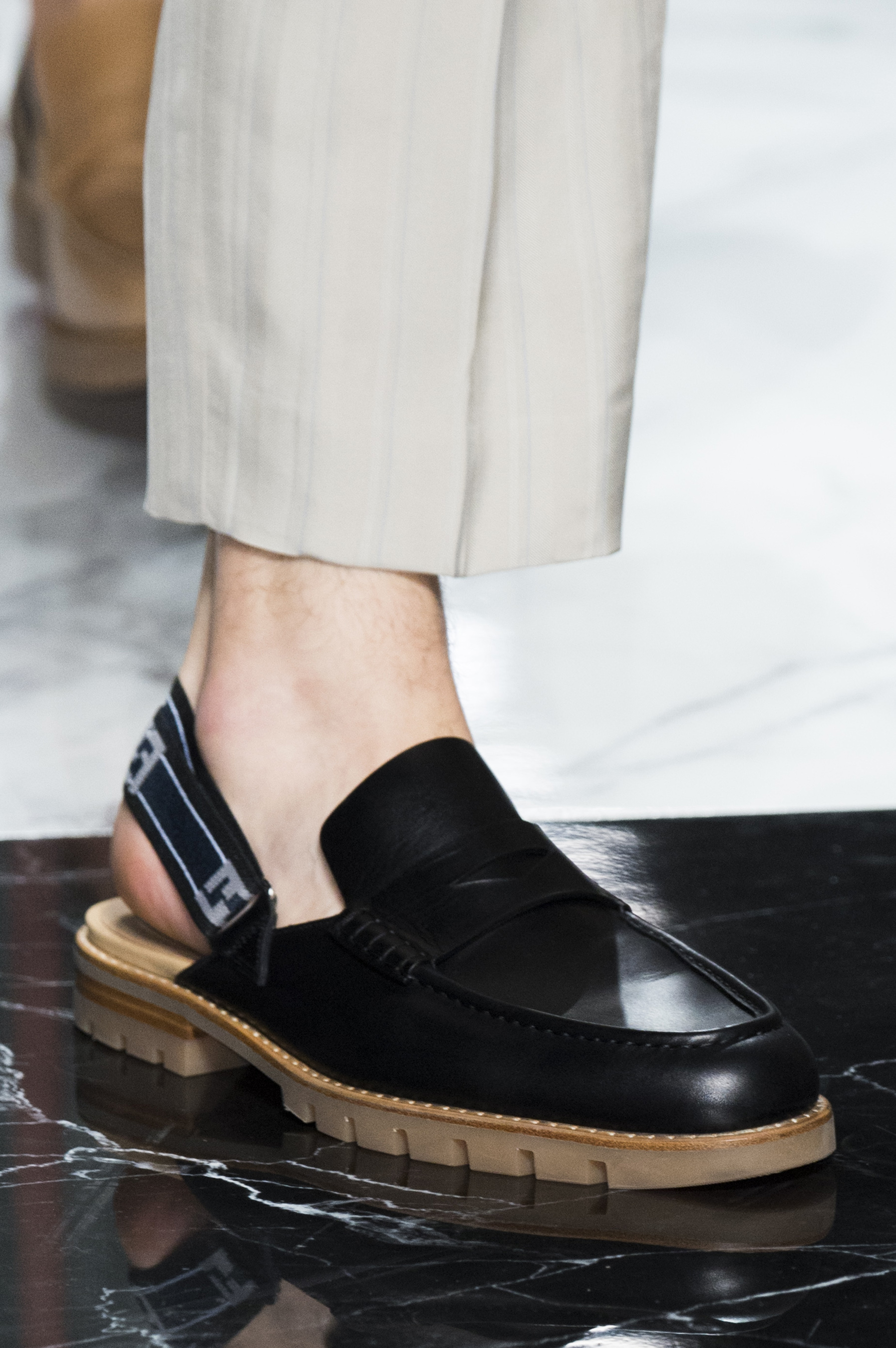 Fendi Spring 2018 Men's Fashion Show Details - The Impression