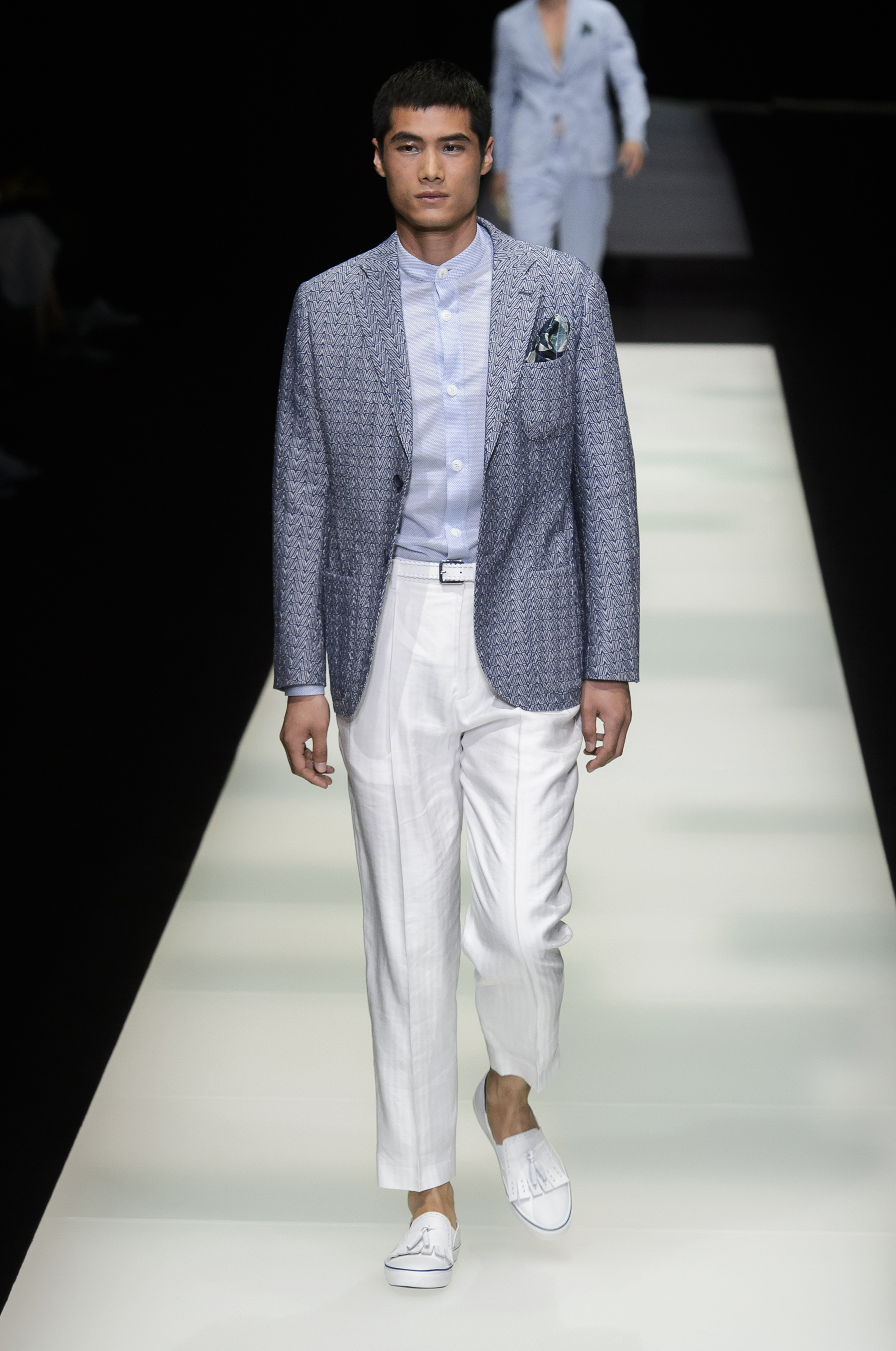 Giorgio Armani Spring 2018 Men's Fashion Show - The Impression