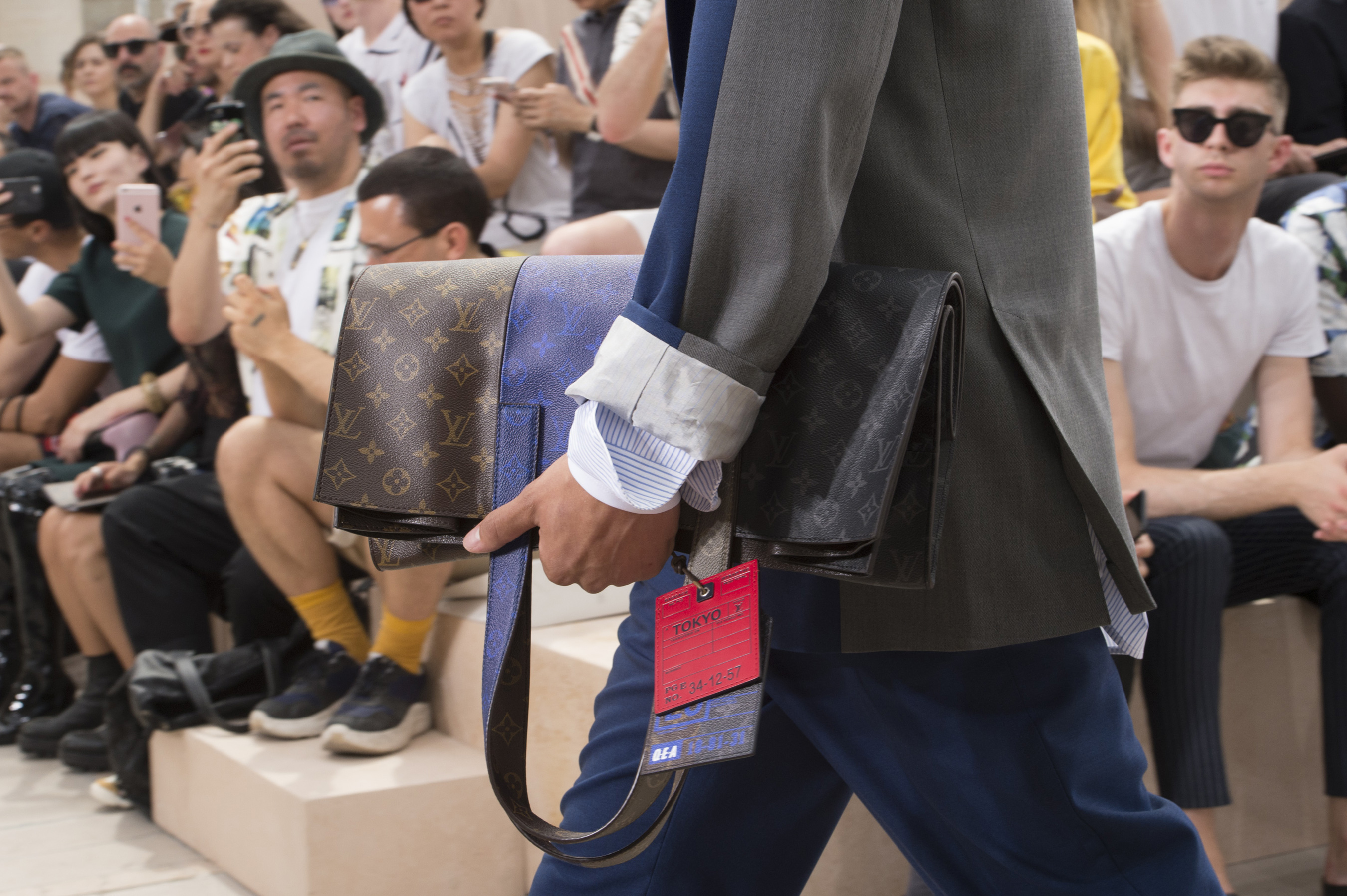 Louis Vuitton Spring 2018 Men's Fashion Show Details - The Impression