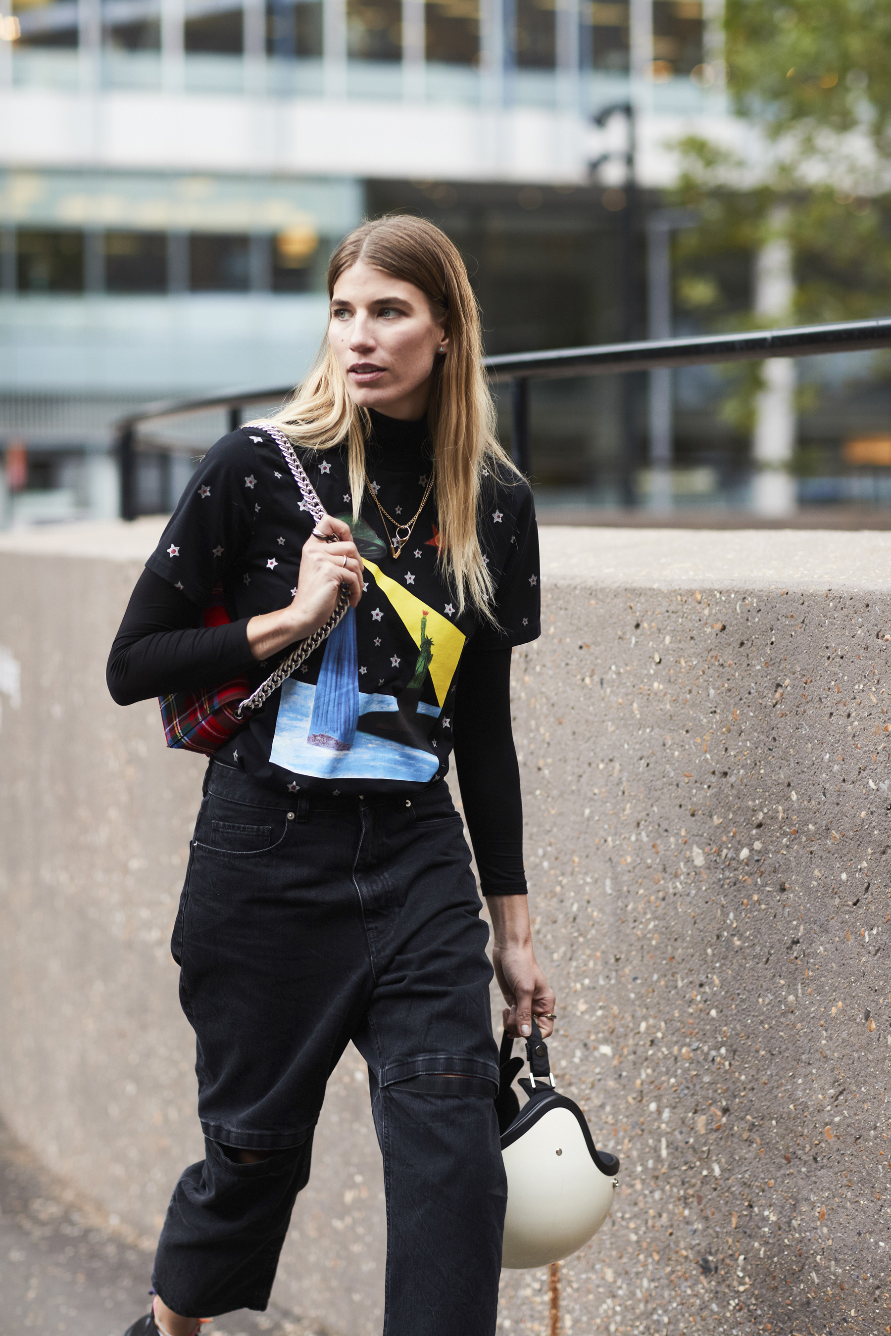 London Fashion Week Street Style Spring 2018 Day 4 Cont. - The Impression