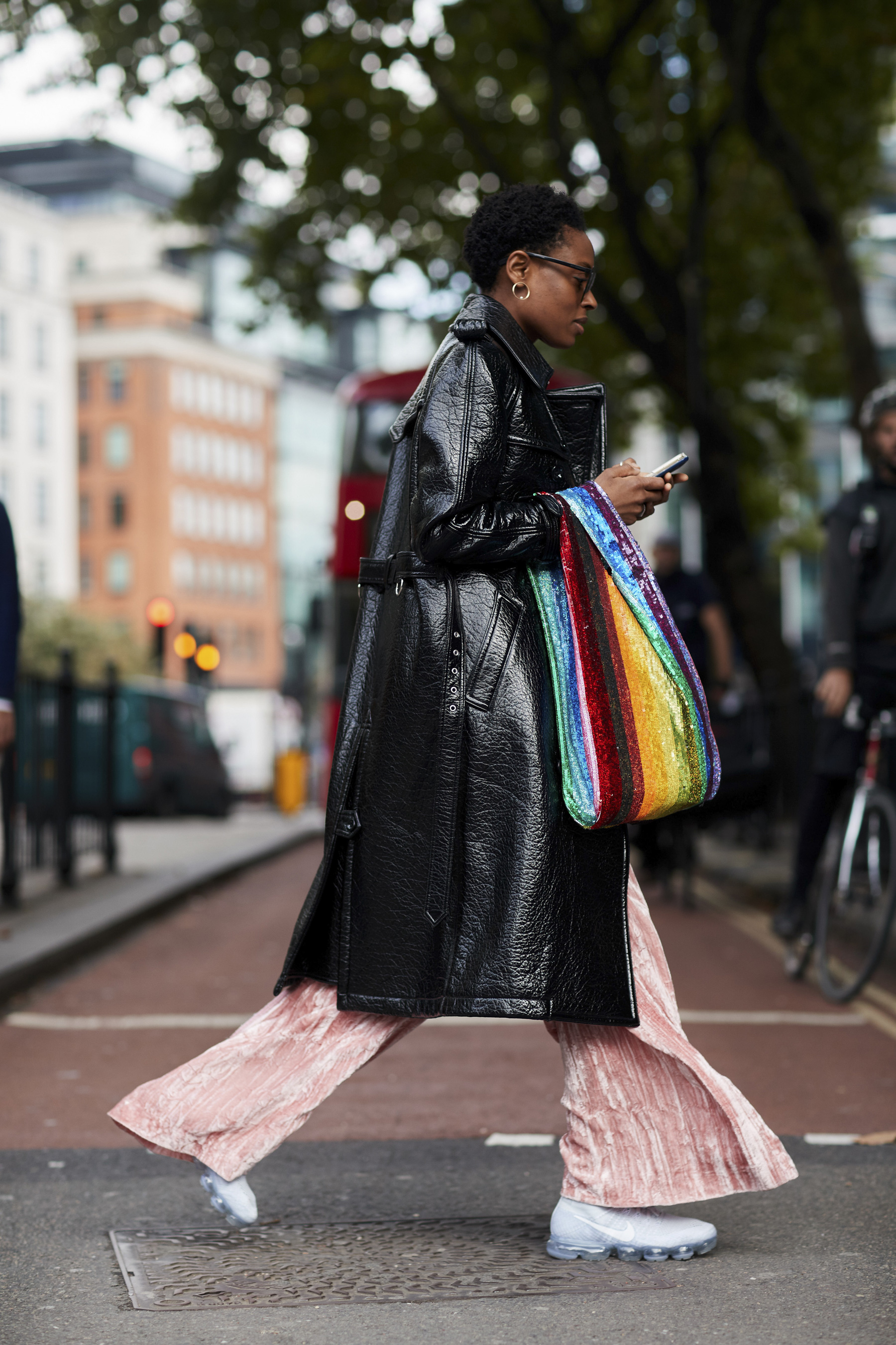 London Fashion Week Street Style Spring 2018 Day 5 Cont.