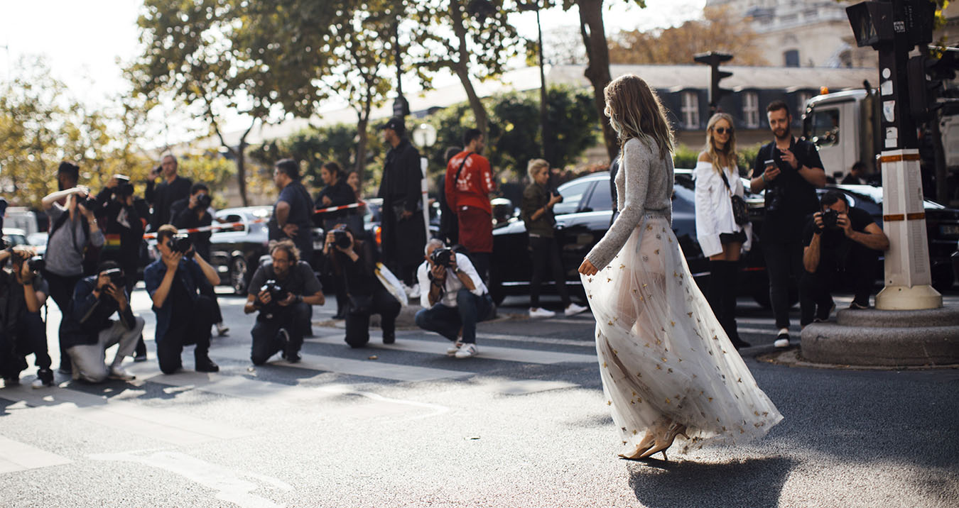 Paris Fashion Week Street Style Spring 2018 Day 1 Cont.