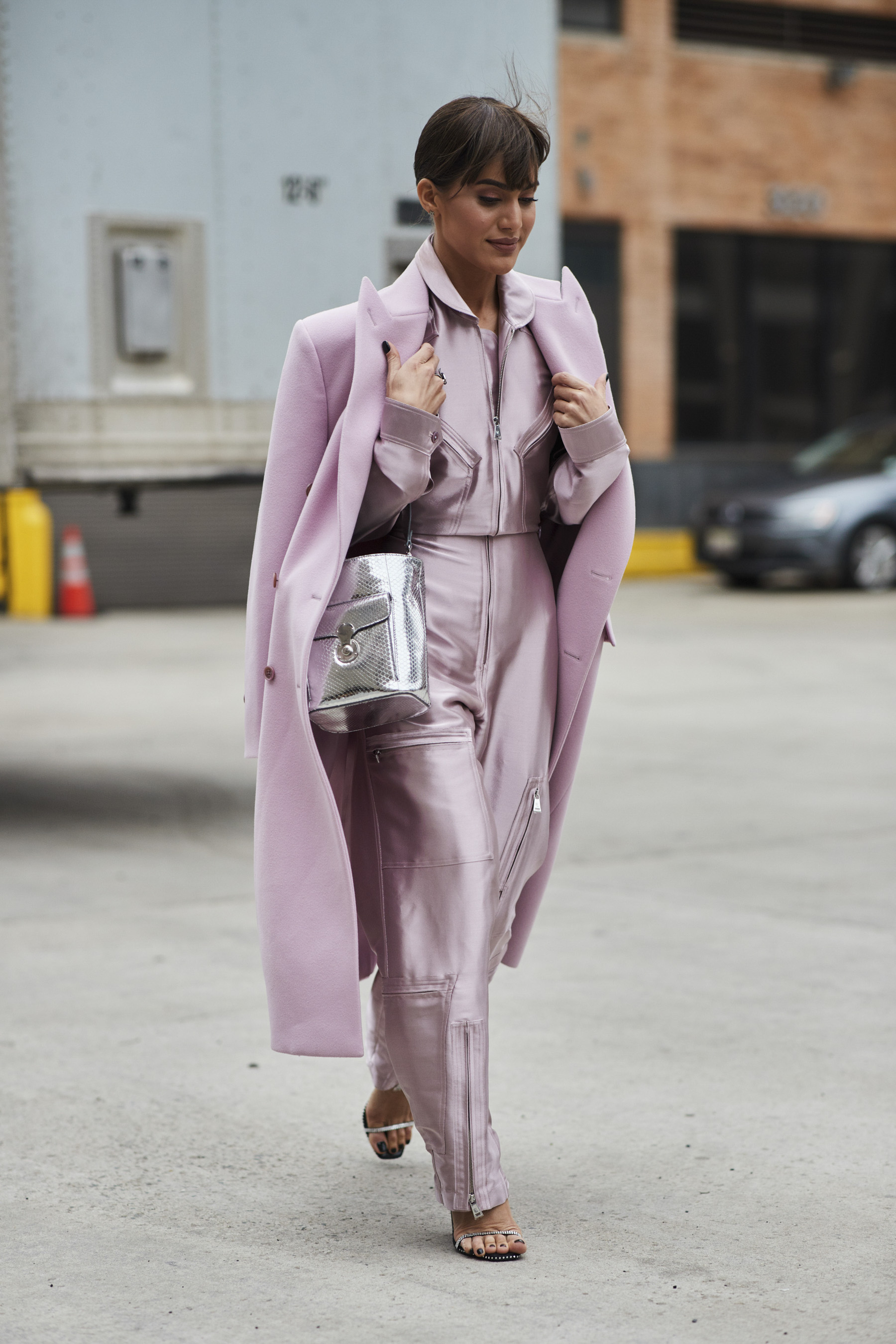 New York Fashion Week Street Style Fall 2018 Day 5 Cont.