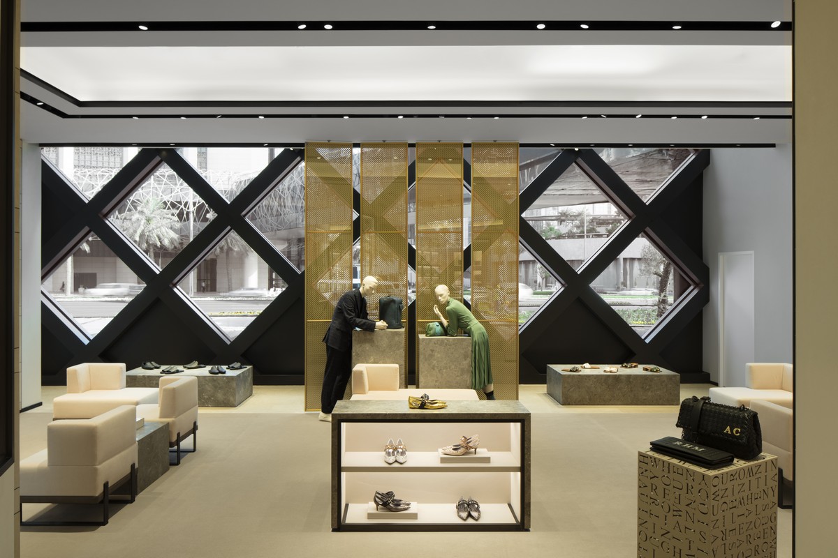 Store Scout - Bottega Veneta Dubai Mall - The Impression