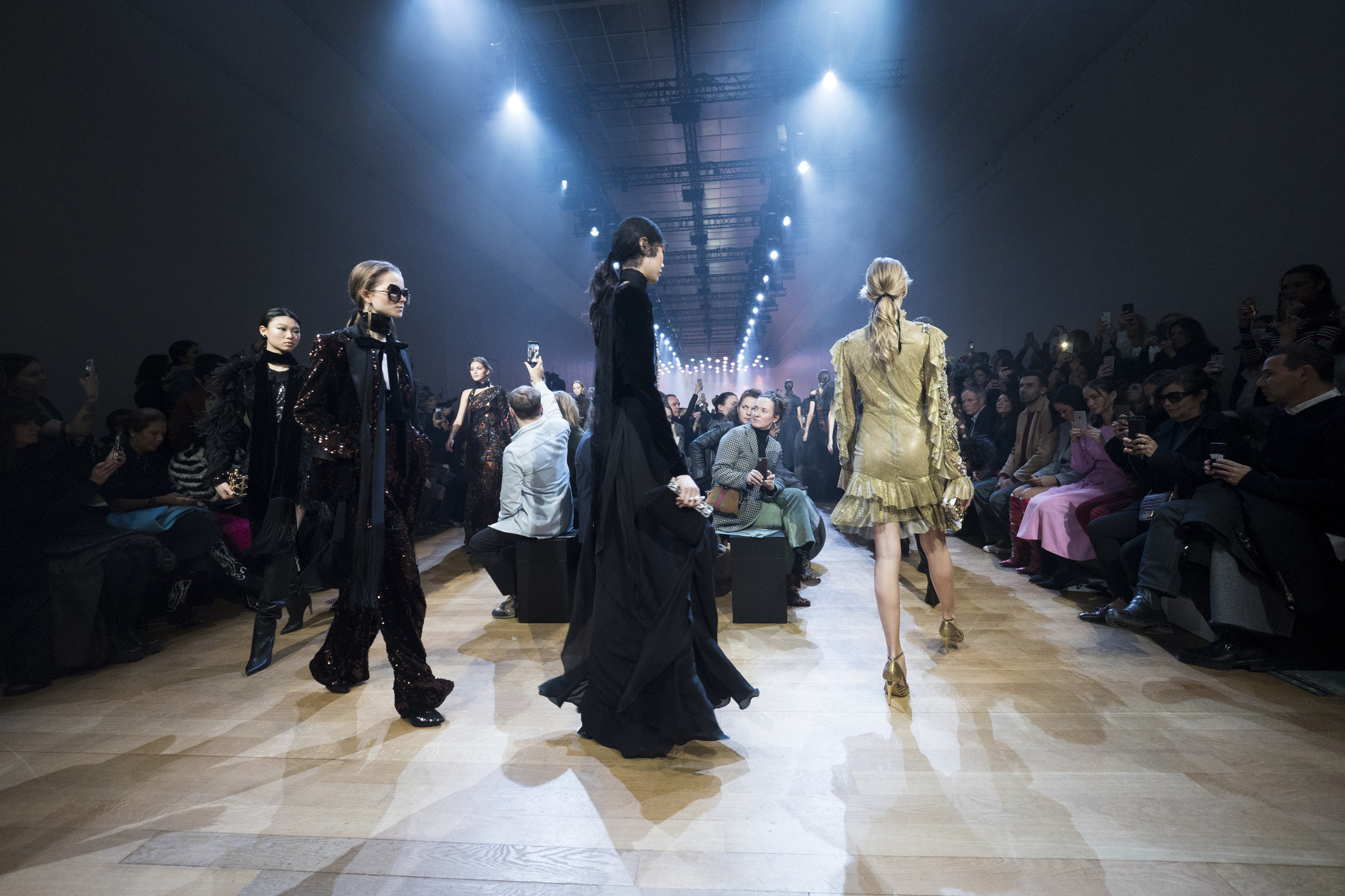 Elie Saab Fall 2018 Fashion Show Atmosphere - The Impression