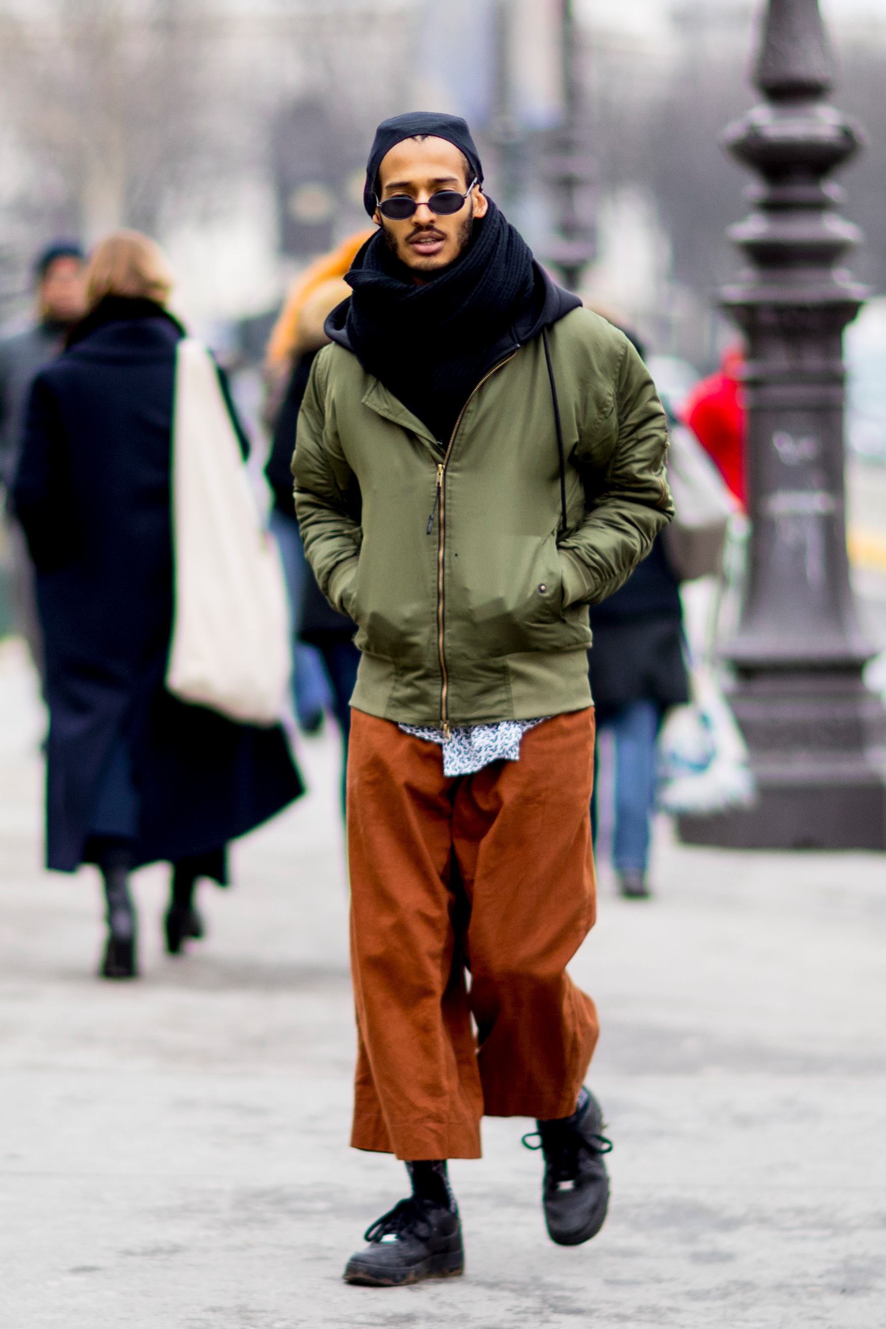 Paris Fashion Week Street Style Fall 2018 Day 3 - The Impression