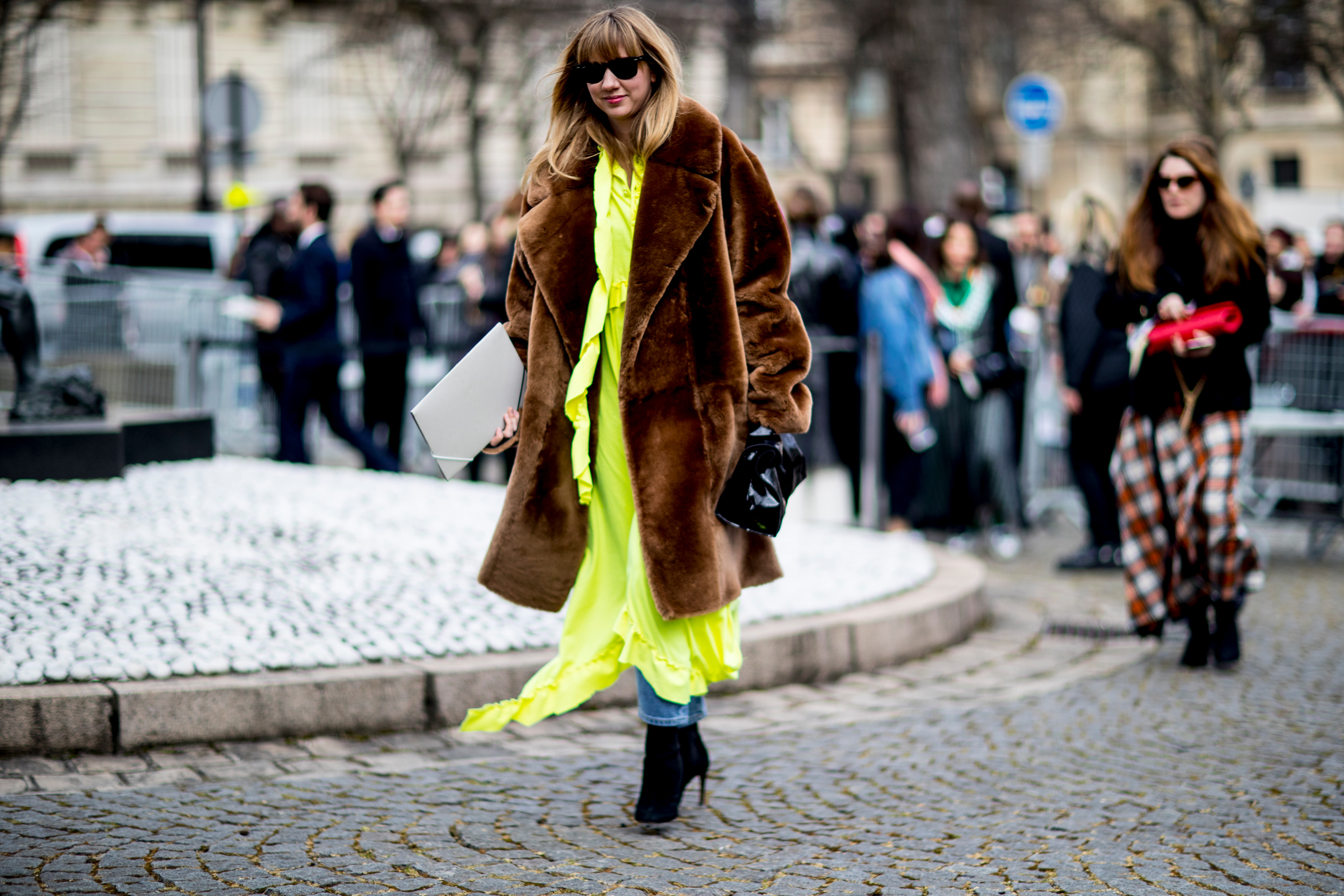 Paris Fashion Week Street Style Fall 2018 Day 8 - The Impression