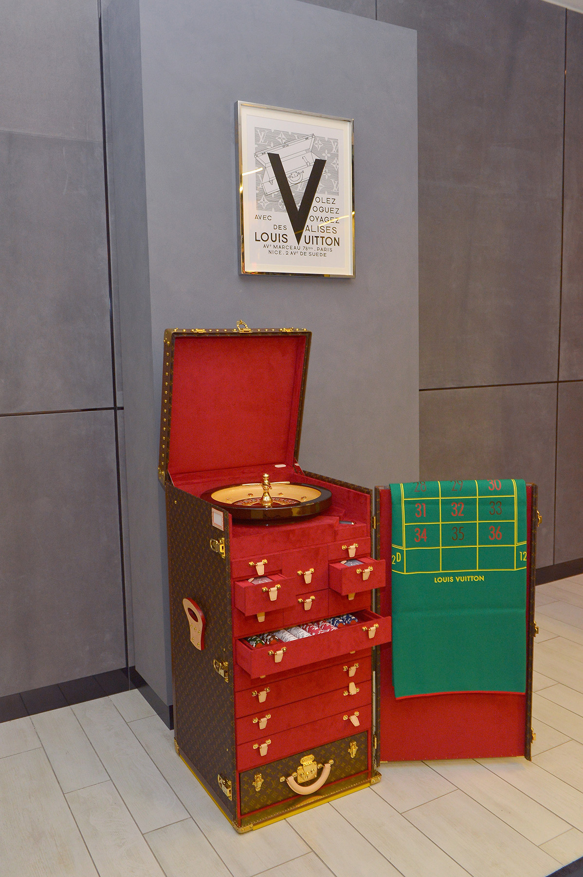 Louis Vuitton Shows Off its Savoir Faire - Beverly Hills Courier