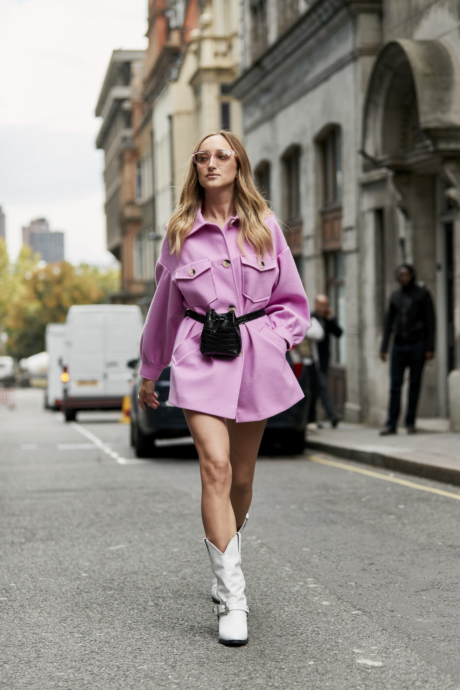 London Fashion Week Street Style Accessories Spring 2019 Day 1 - The ...
