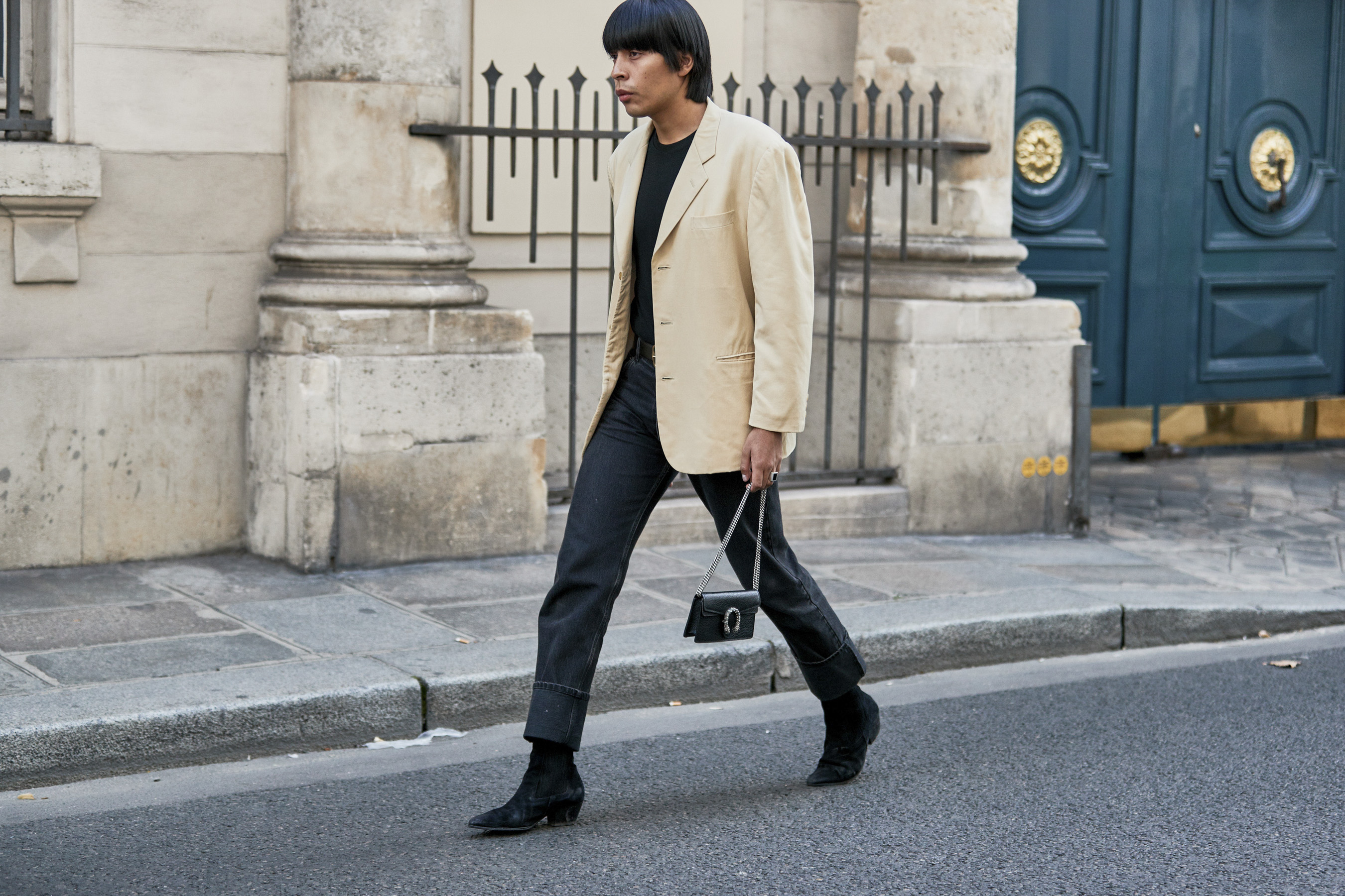 Paris Fashion Week Street Style Accessories Spring 2019 Day 1 - The ...