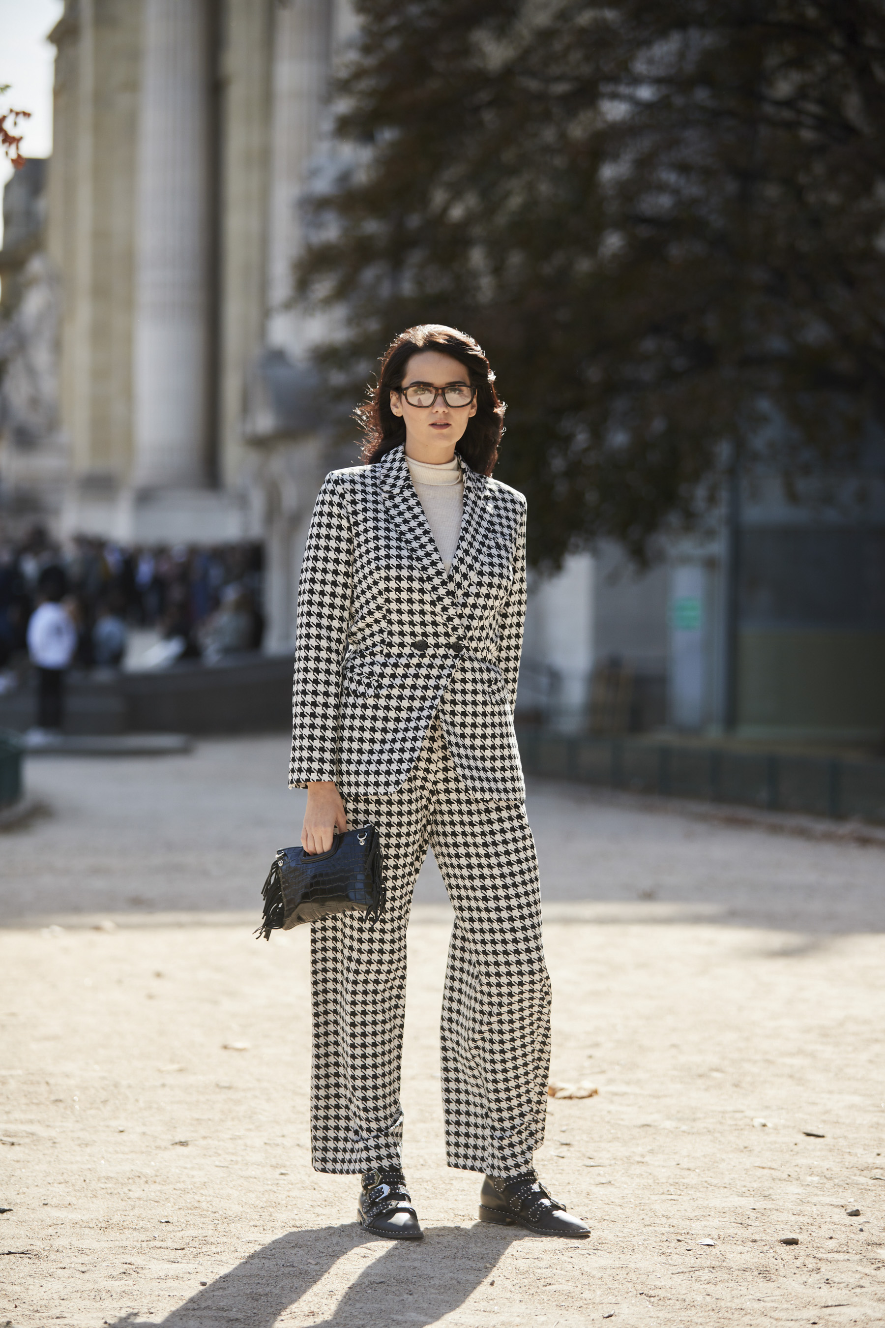 Paris Street Style Accessories Spring 2019 Day 6 - The Impression