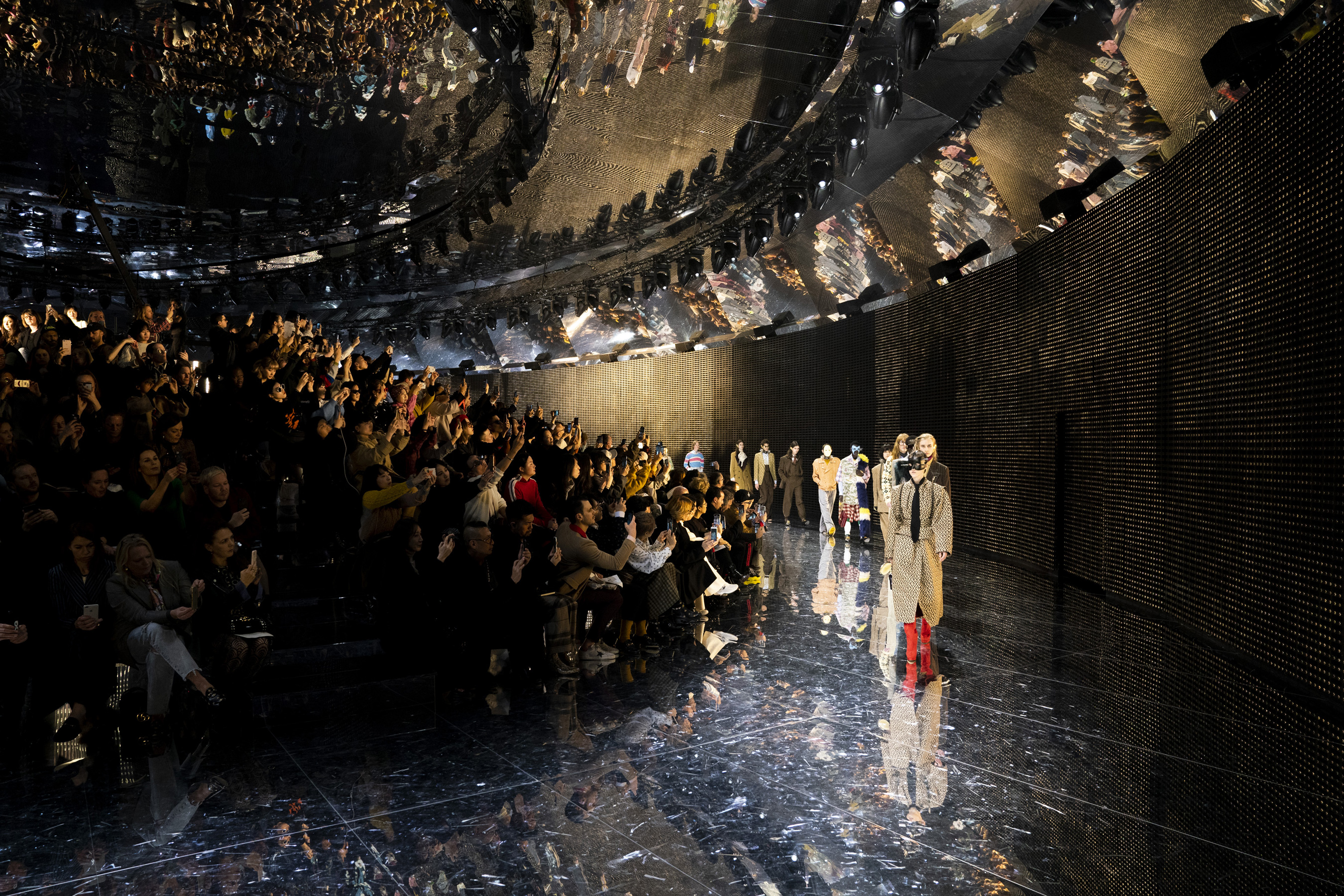 The Best Atmosphere Photos From Milan Fashion Week Fall 2019