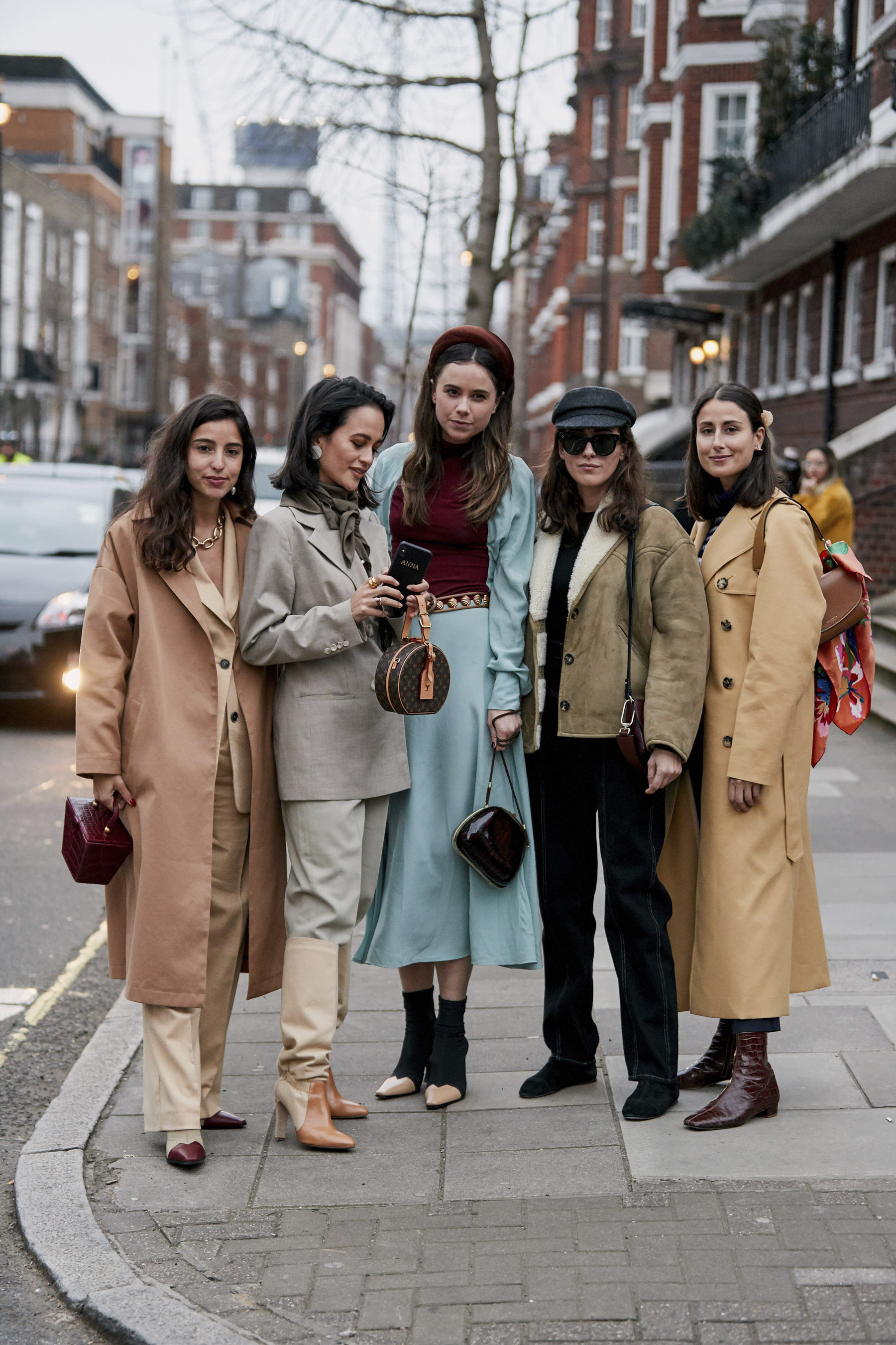 London Fashion Week Street Style Fall 2019 Day 2 Accessories | The ...