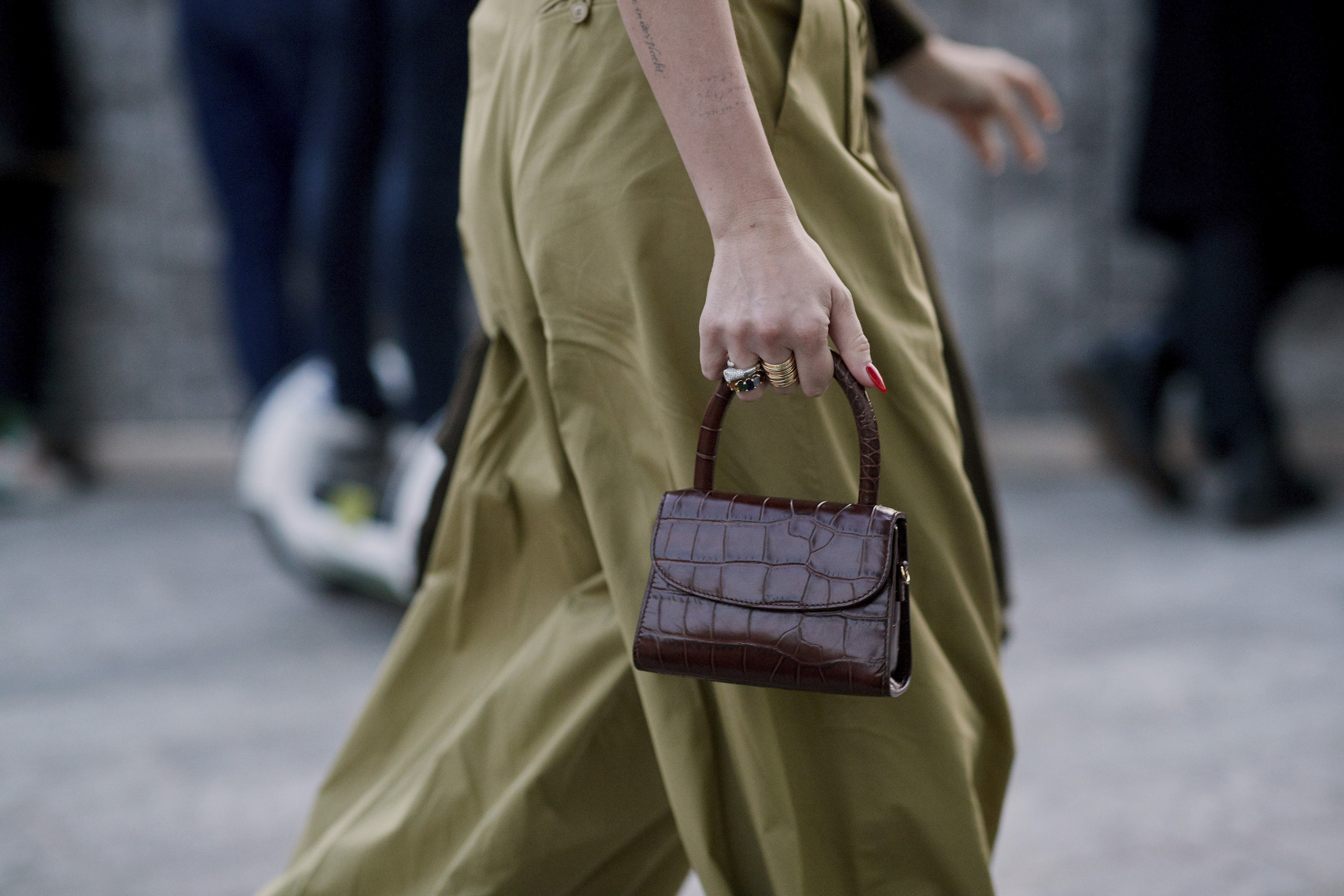 Milan Fashion Week Street Style Fall 2019 Day 1 Accessories | The ...