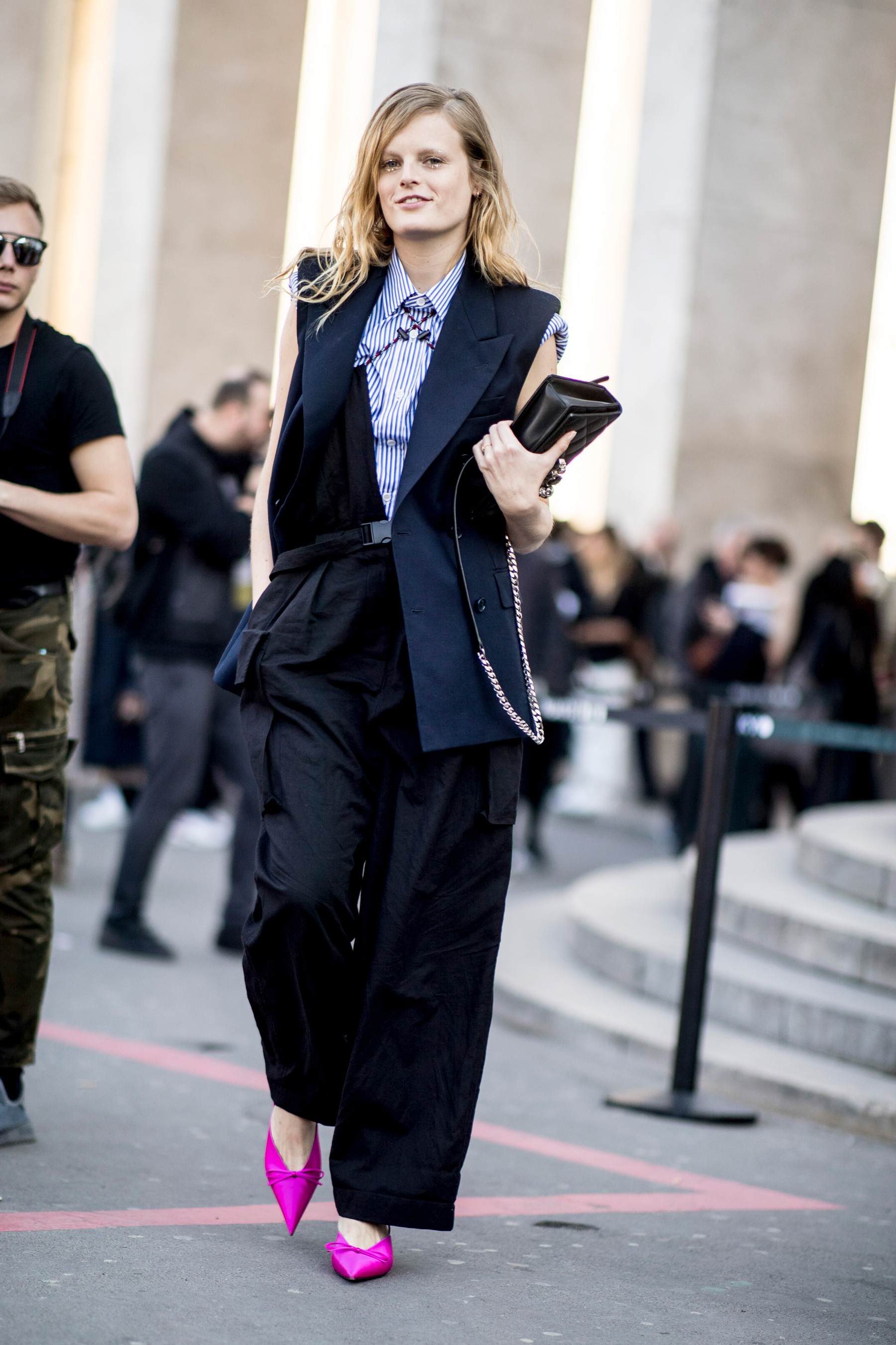 Paris Fashion Week Street Style Fall 2019 Day 2 Accessories | The ...