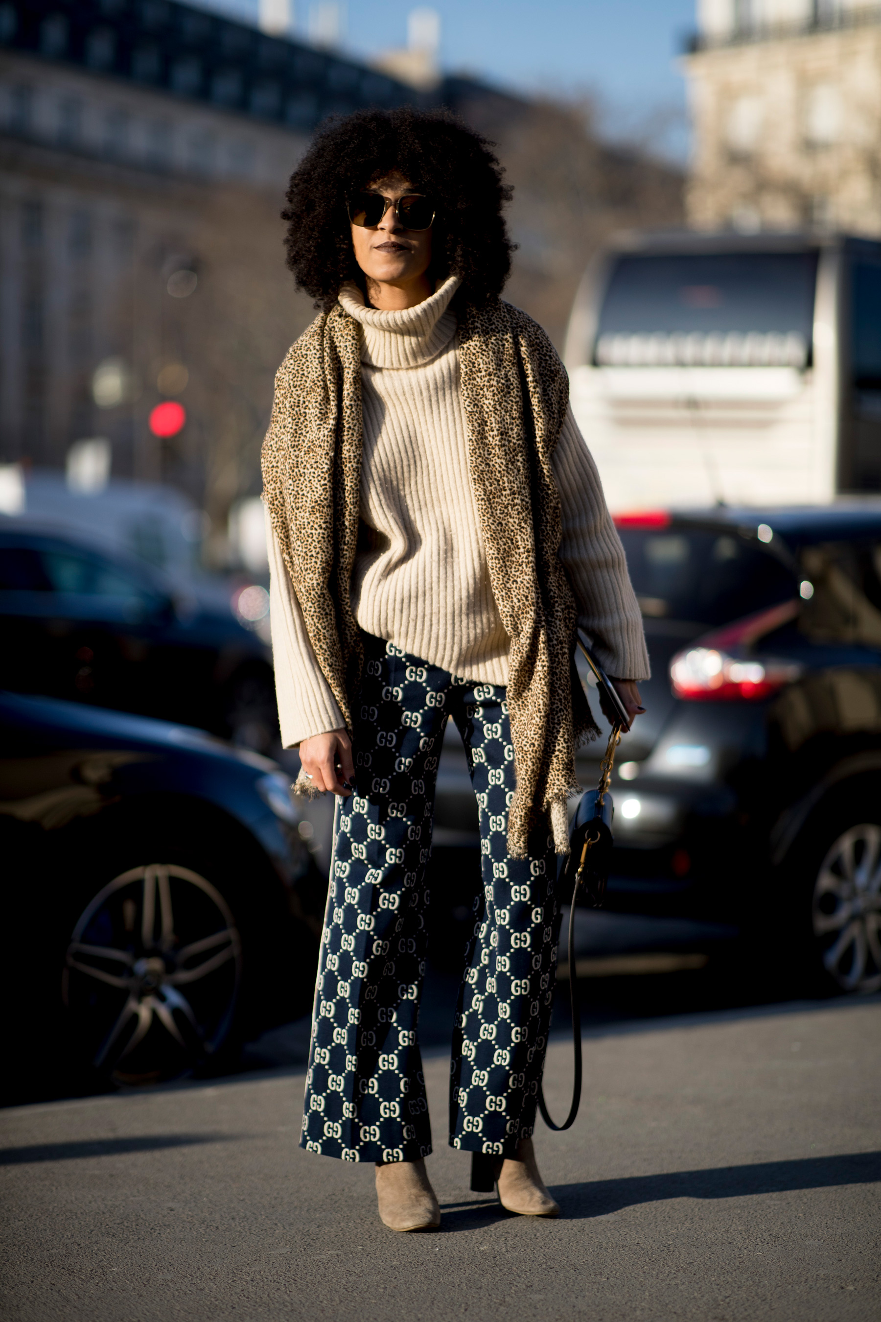 Paris Fashion Week Street Style Fall 2019 Day 2 Accessories | The ...