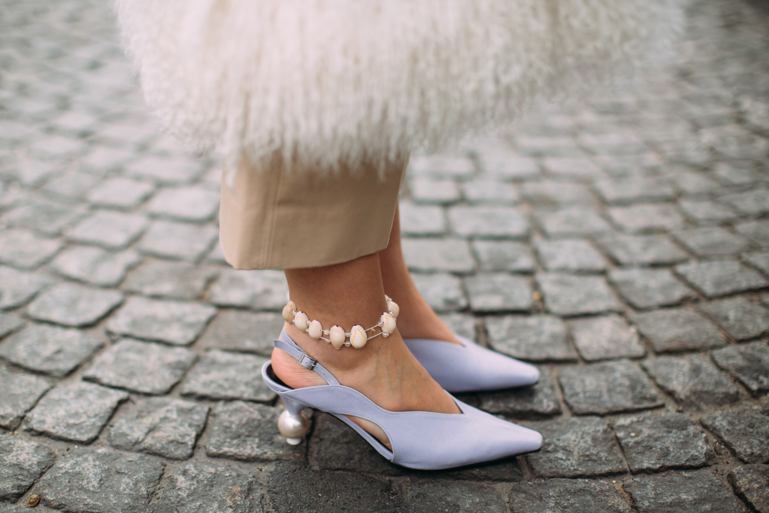 Paris Fashion Week Street Style Fall 2019 Day