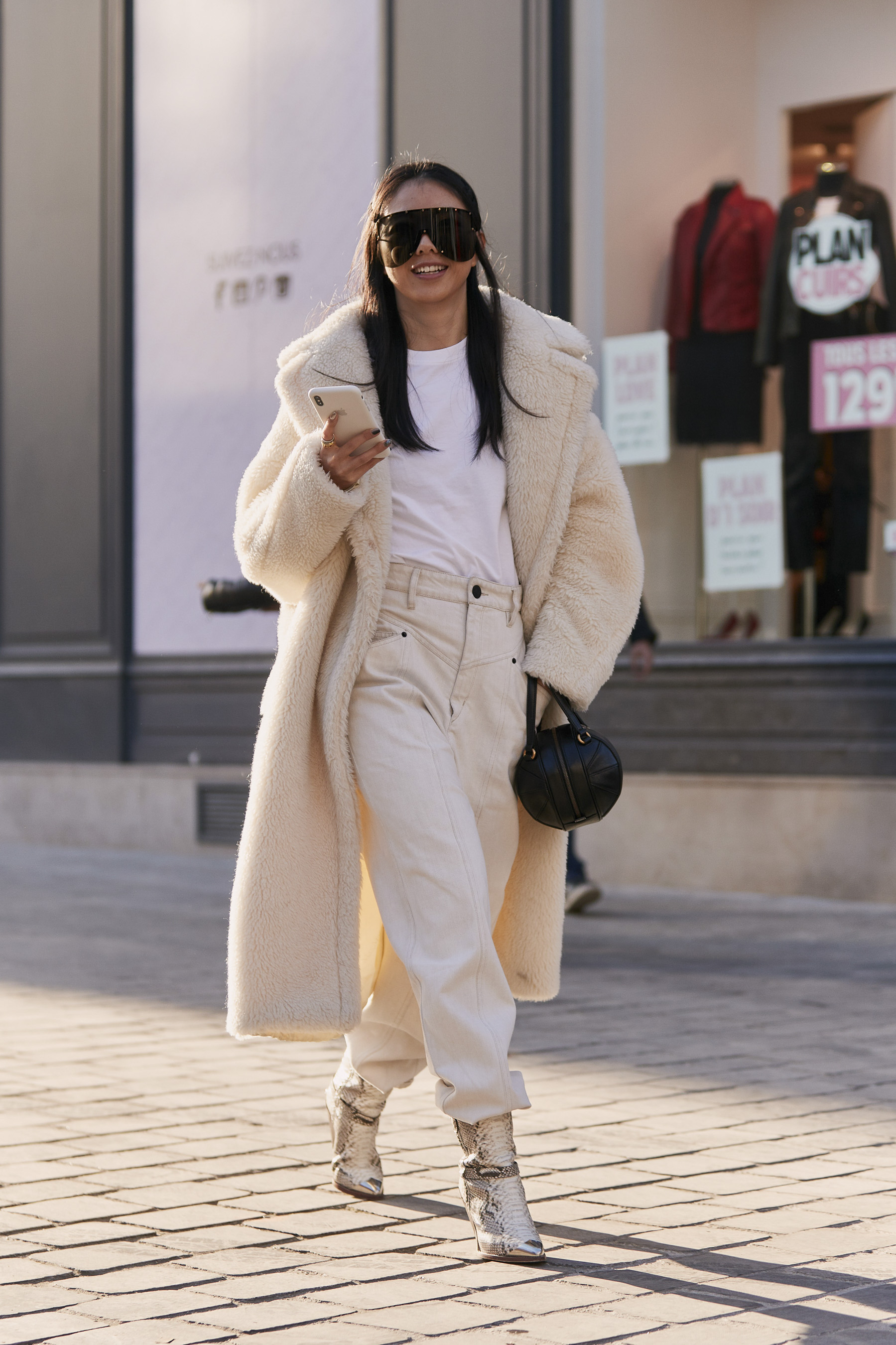 Paris Fashion Week Street Style Fall 2019 Day