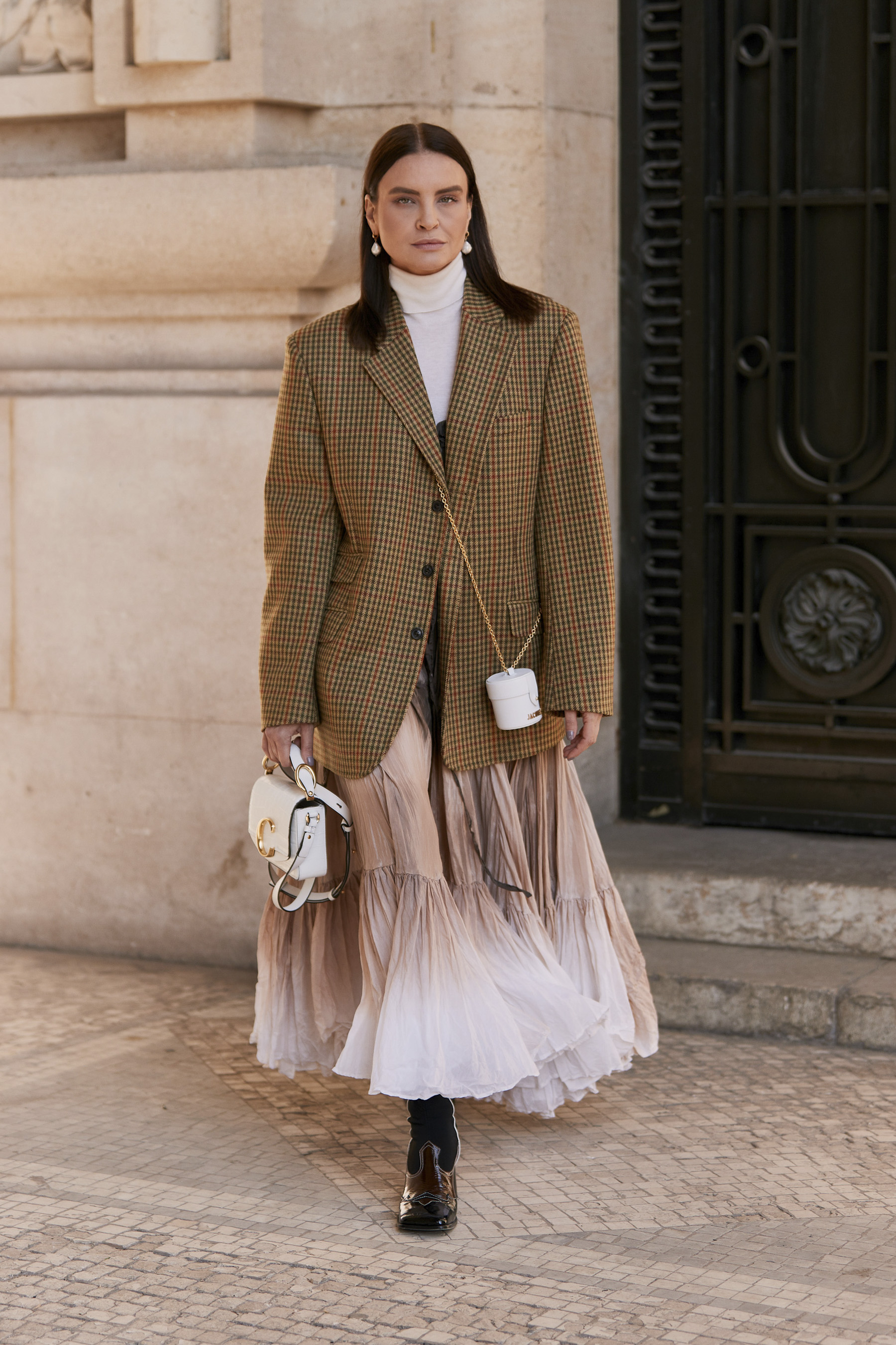 Paris Fashion Week Street Style Fall 2019 Day