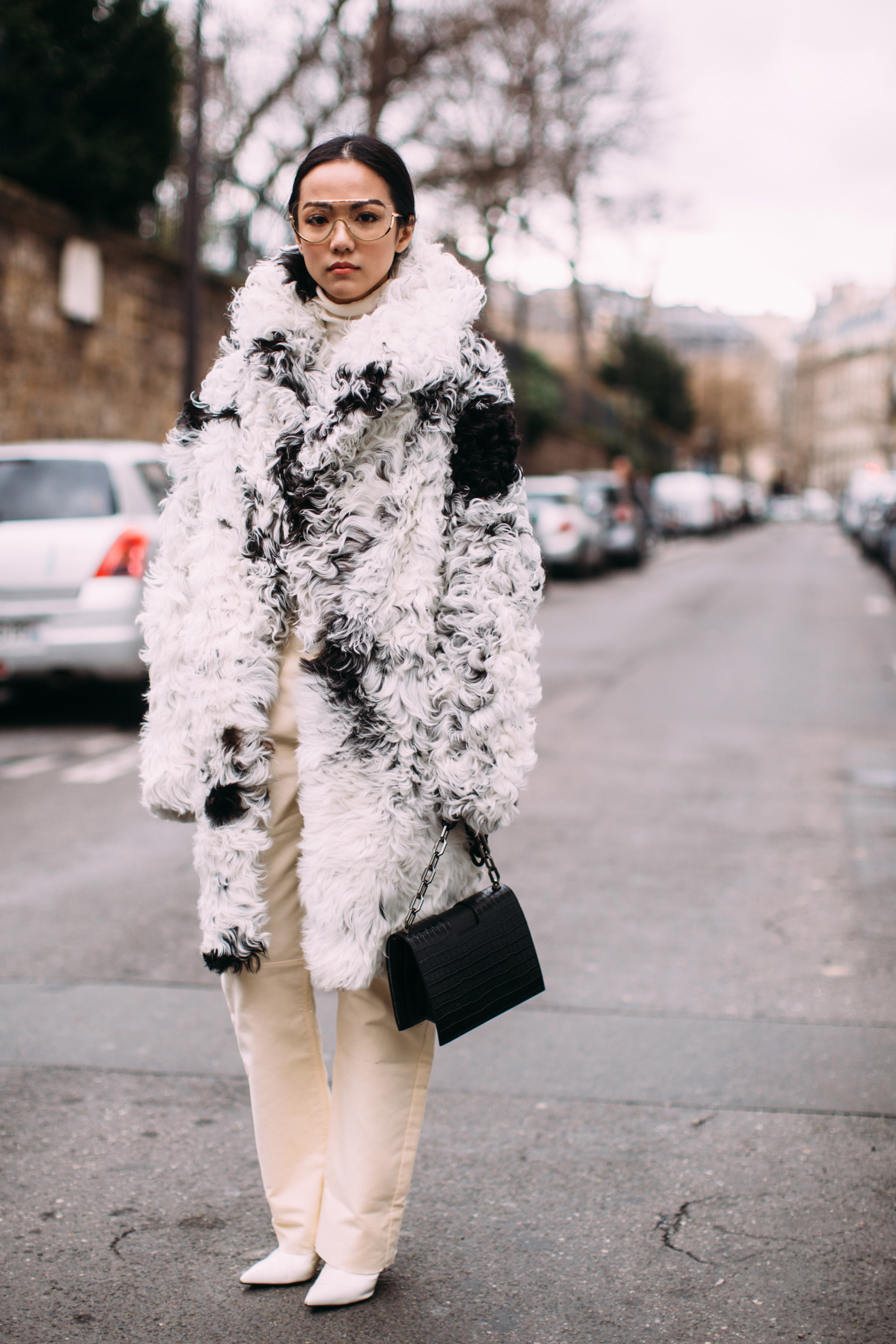 Paris Fashion Week Street Style Fall 2019 Day 5 Accessories | The ...