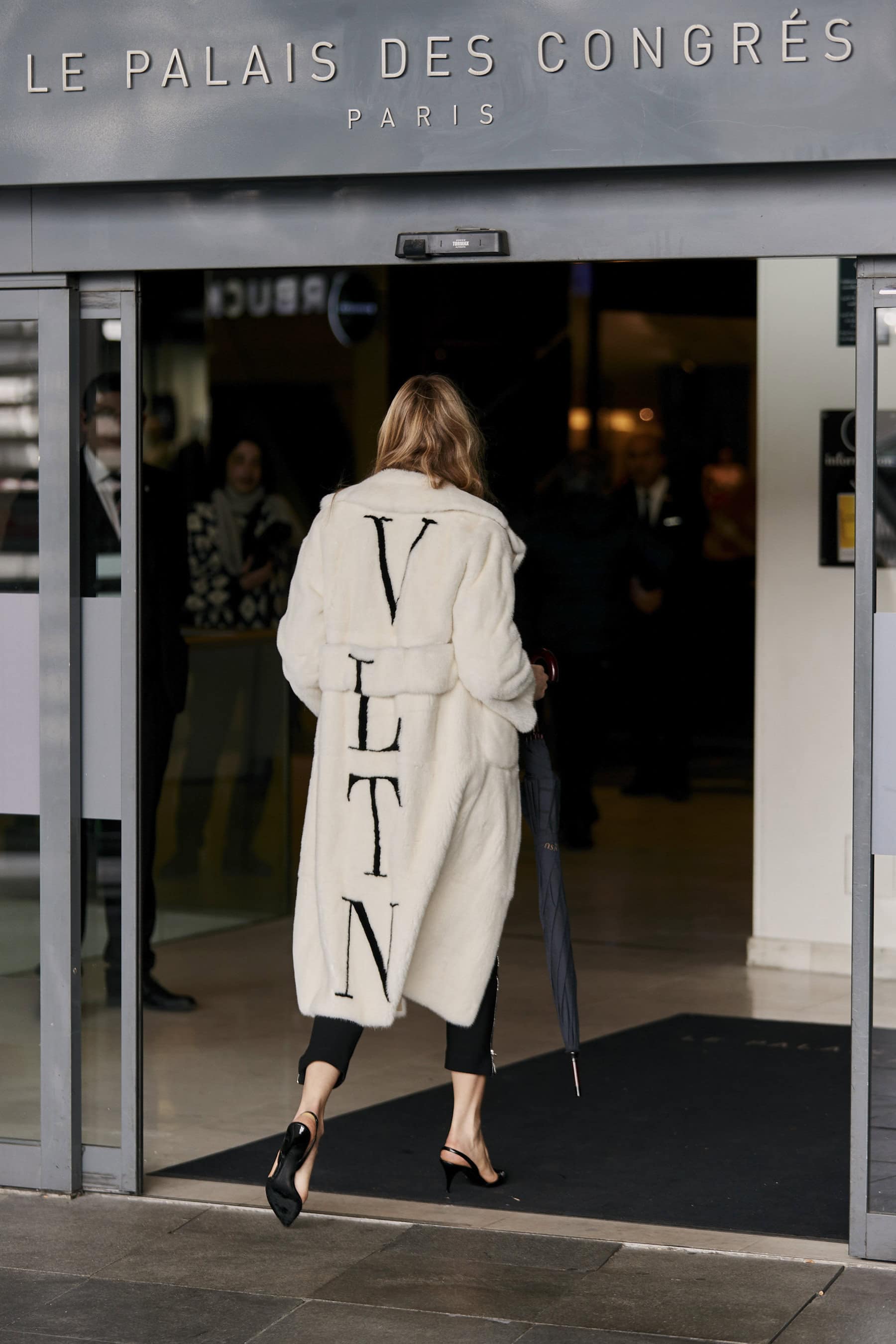 Paris Fashion Week Street Style Fall 2019 Day