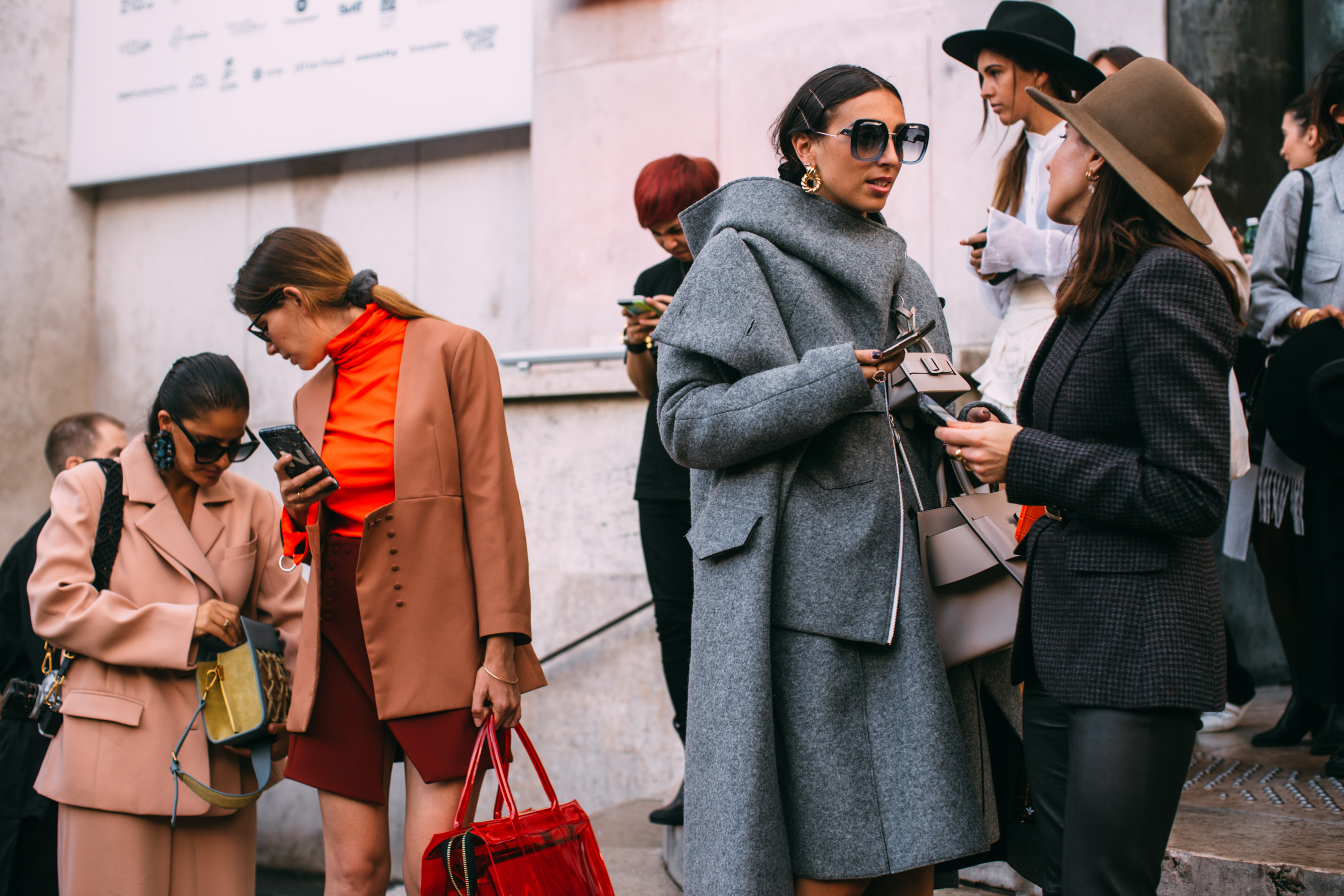 Paris Street Style Spring 2020 Day