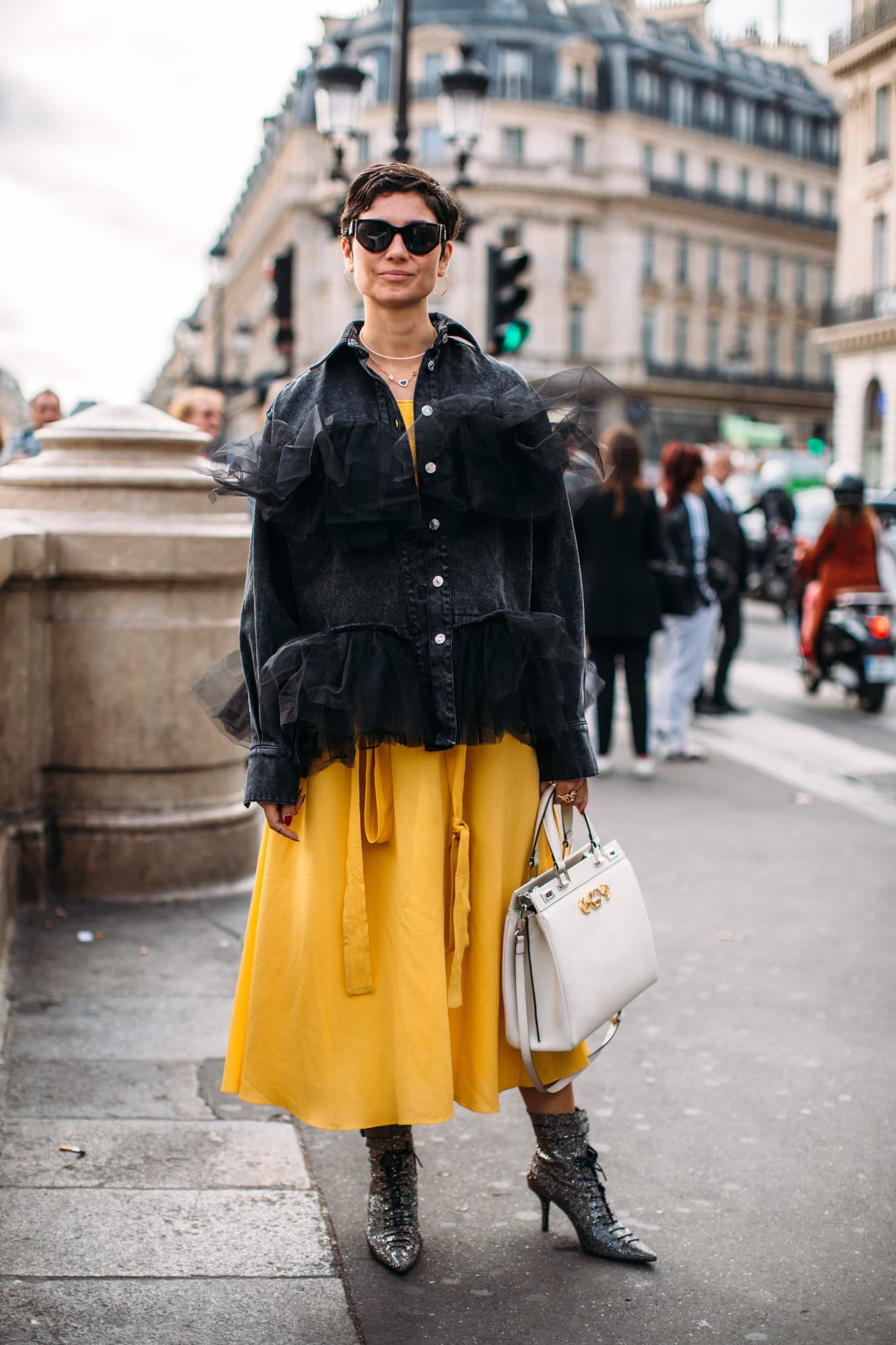 Paris Street Style Spring 2020 Day