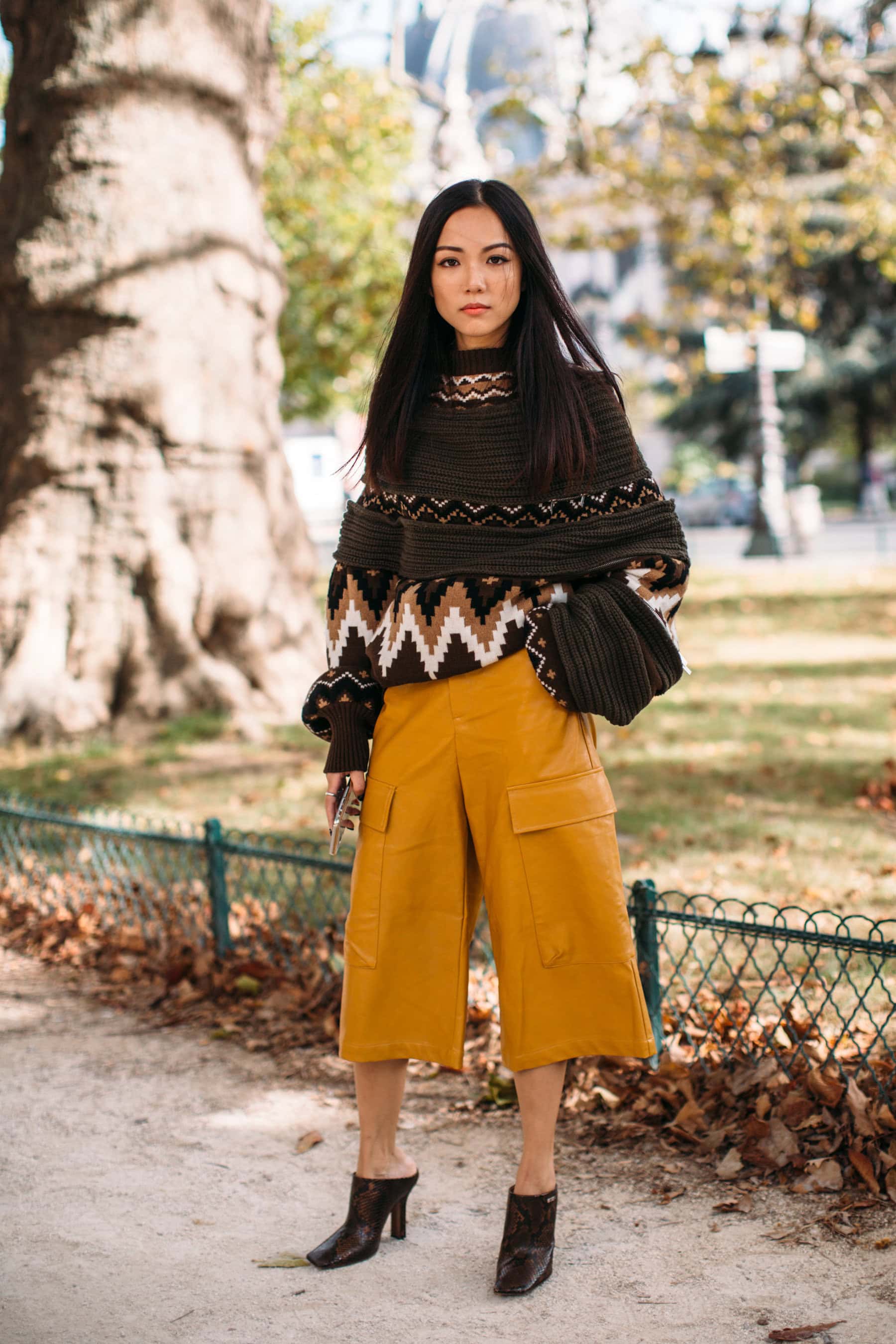 Paris Street Style Spring 2020 Day