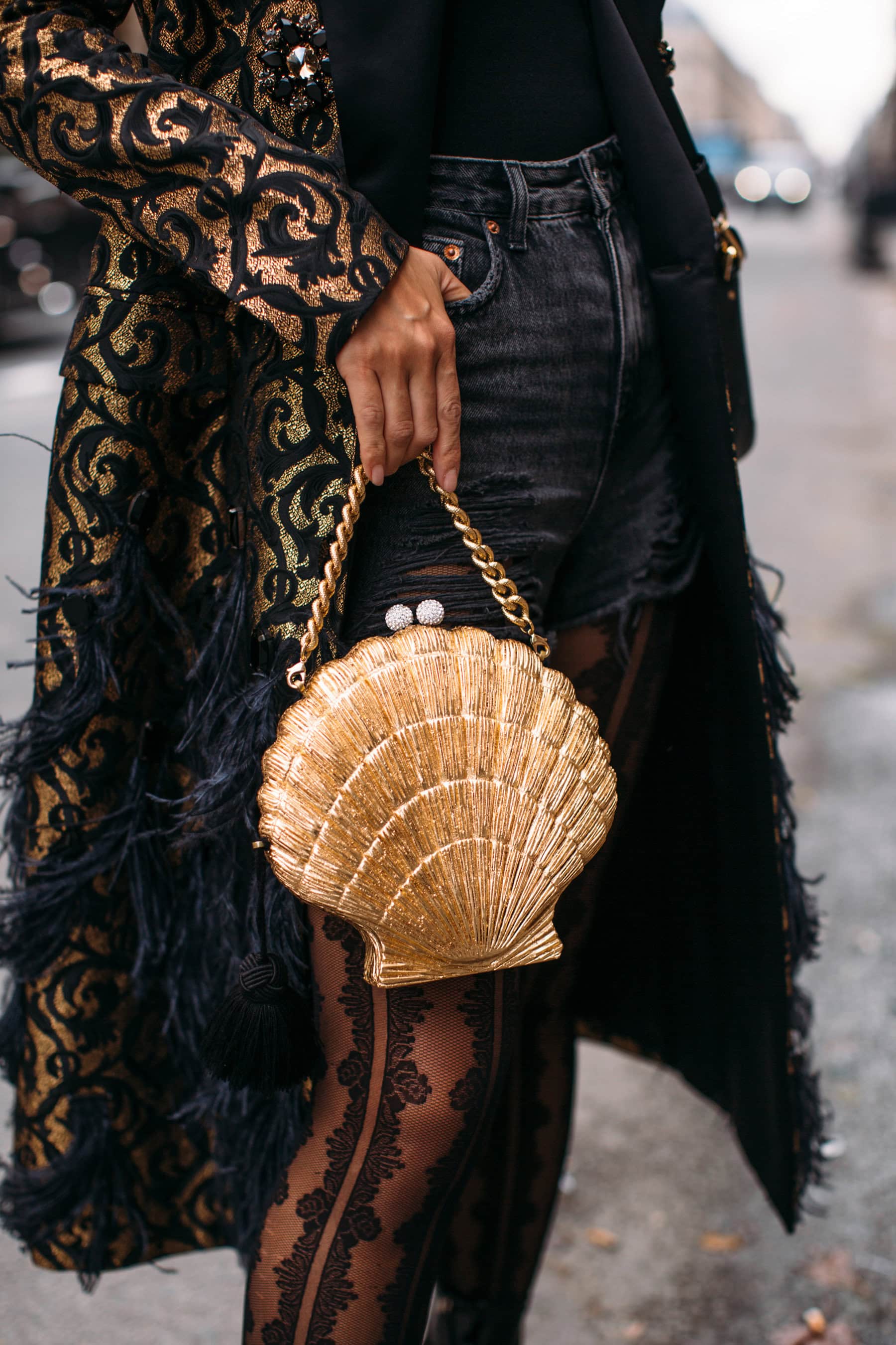 Paris Street Style Spring 2020 Day