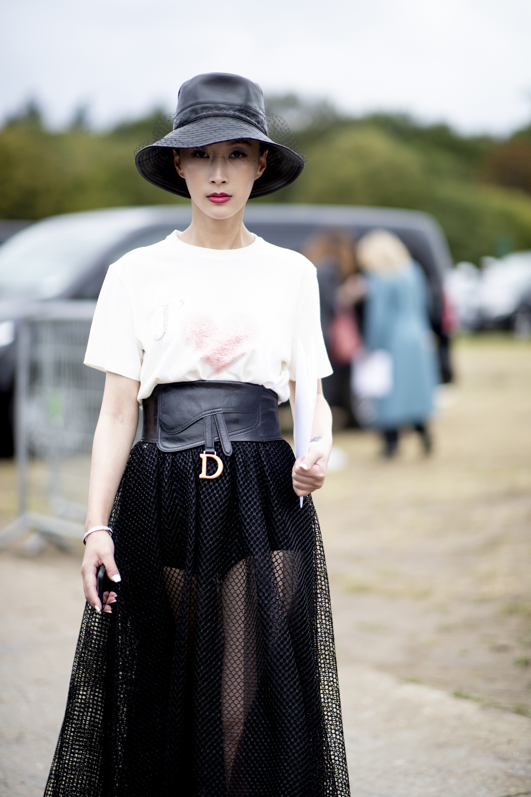 Paris Street Style Spring 2020 Day