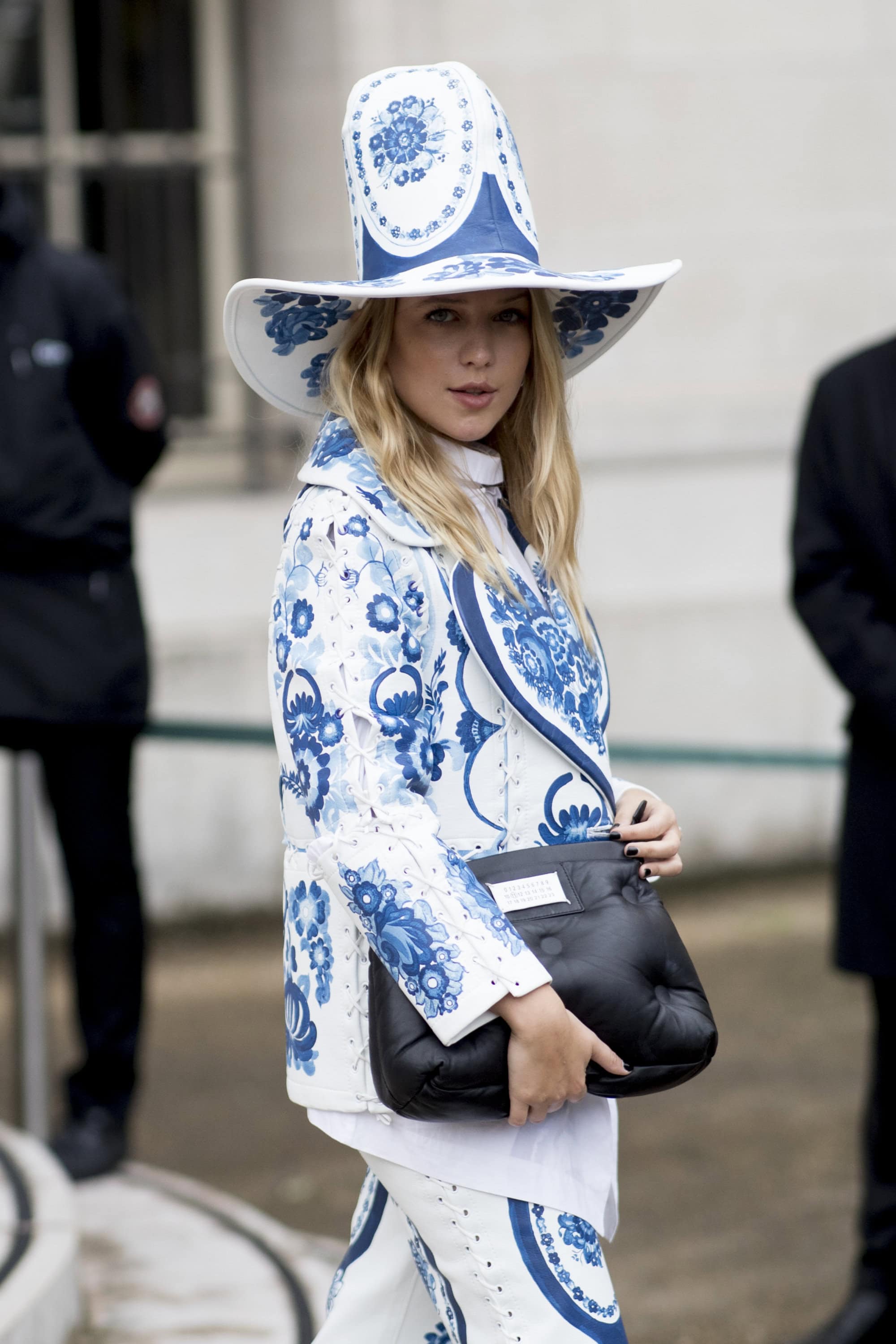 Paris Street Style Spring 2020 Day