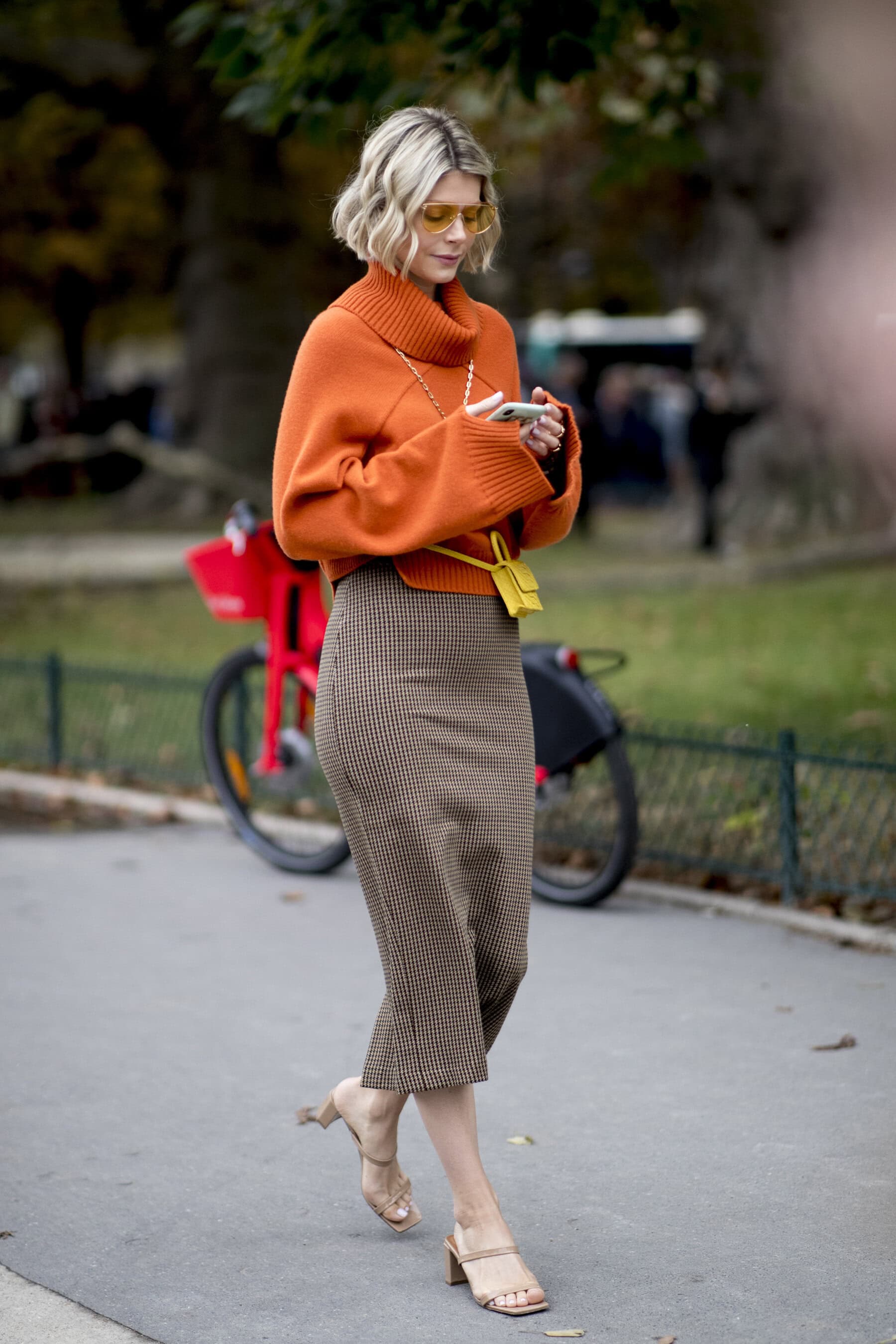 Paris Street Style Spring 2020 Day