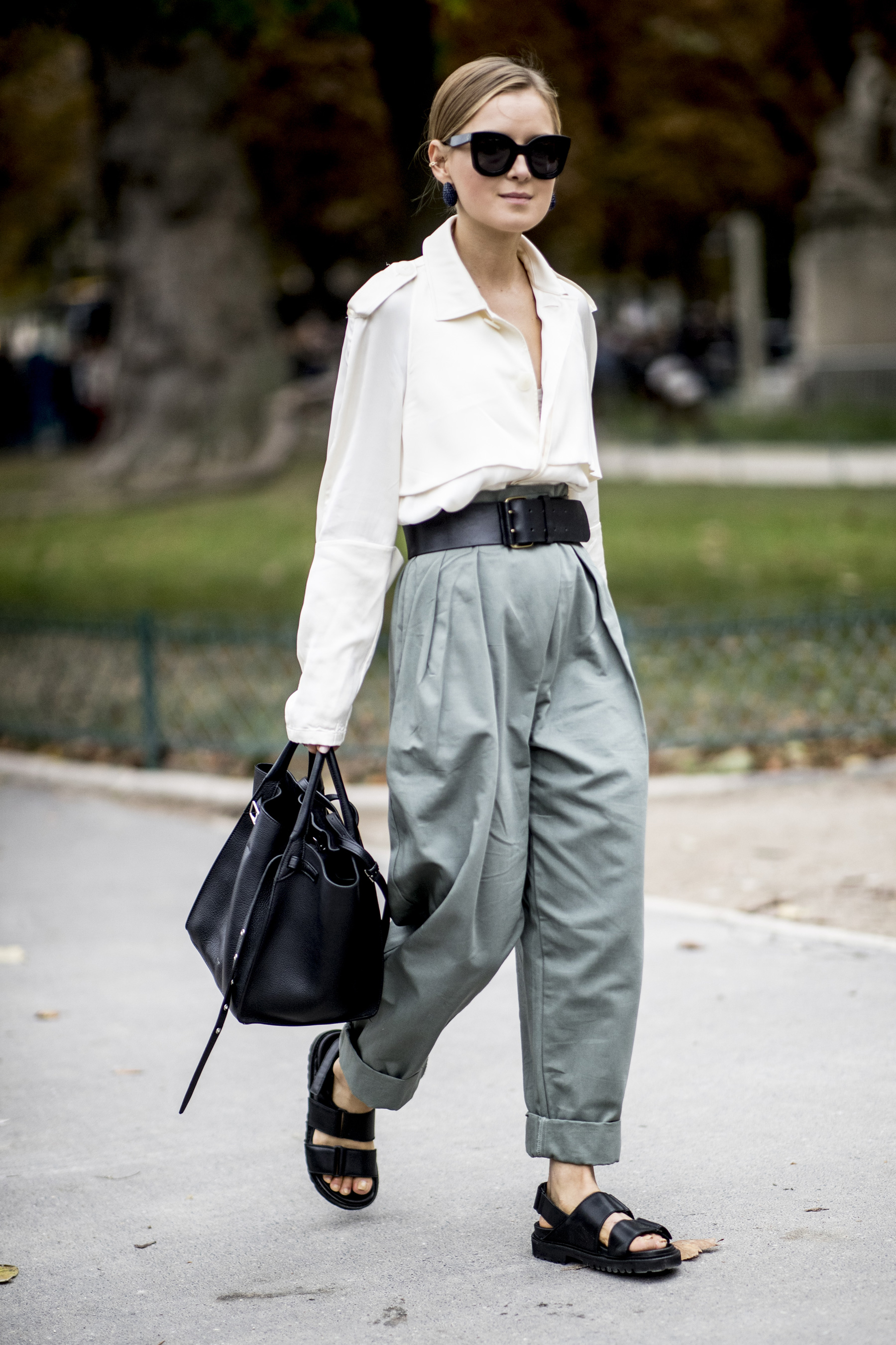 Paris Street Style Spring 2020 DAY 3 | The Impression