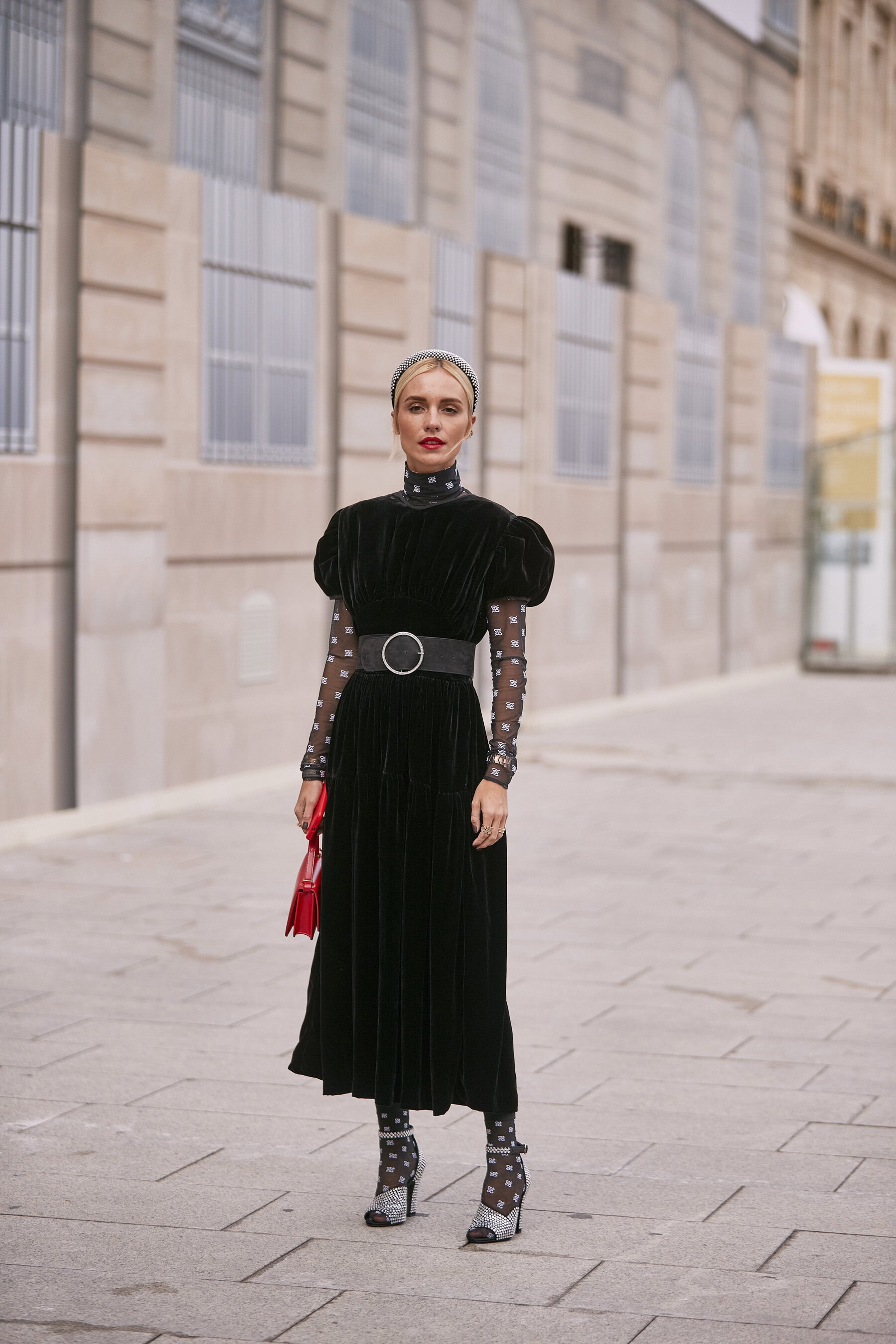 Paris Street Style Spring 2020 Day