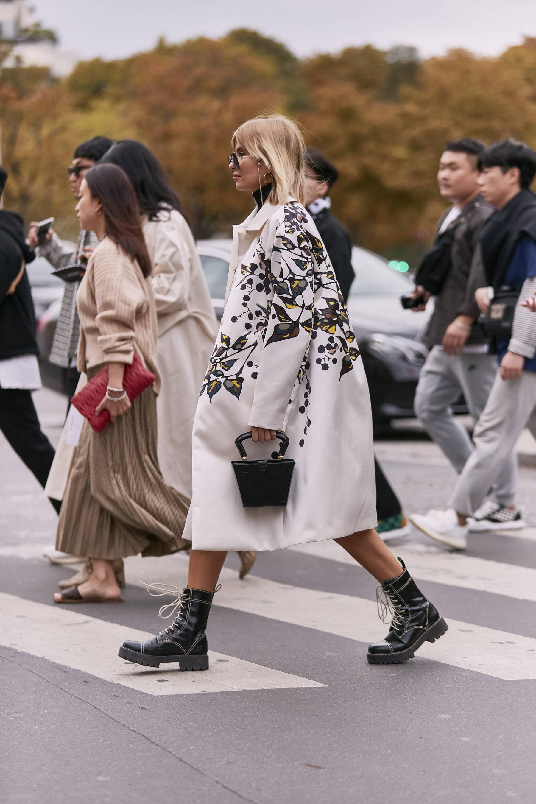 Paris Street Style Spring 2020 Day