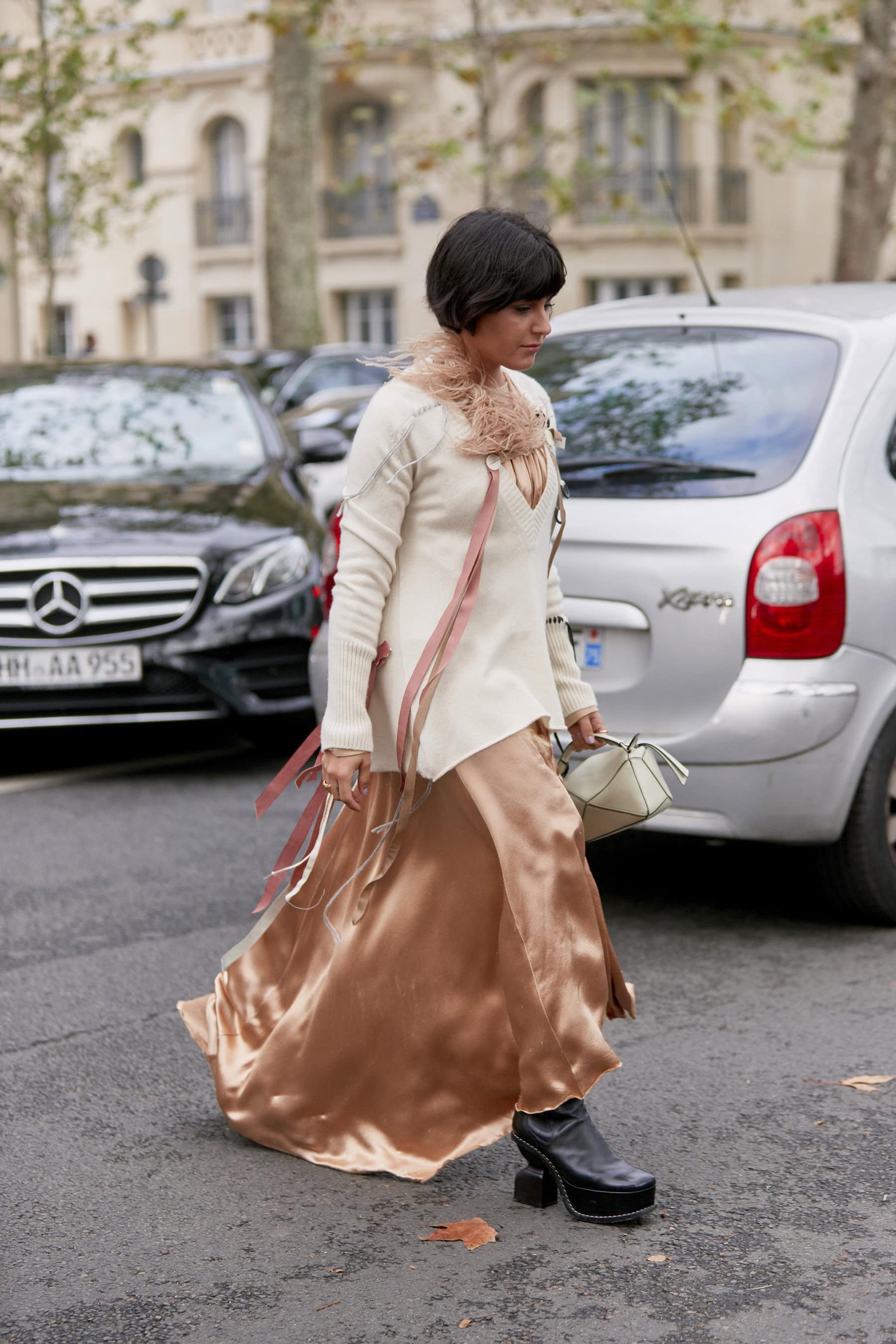 Paris Street Style Spring 2020 Day