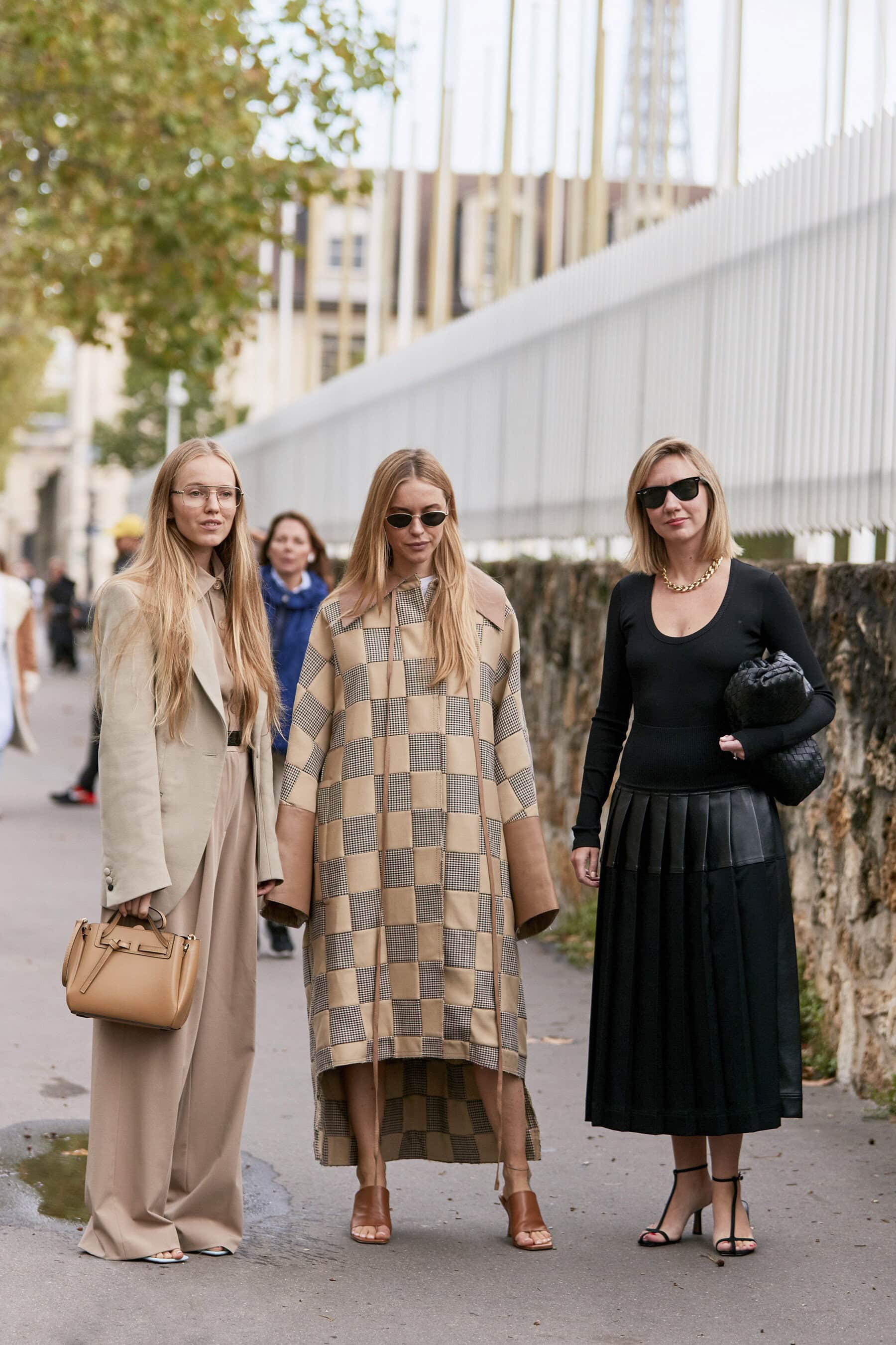 Paris Street Style Spring 2020 Day